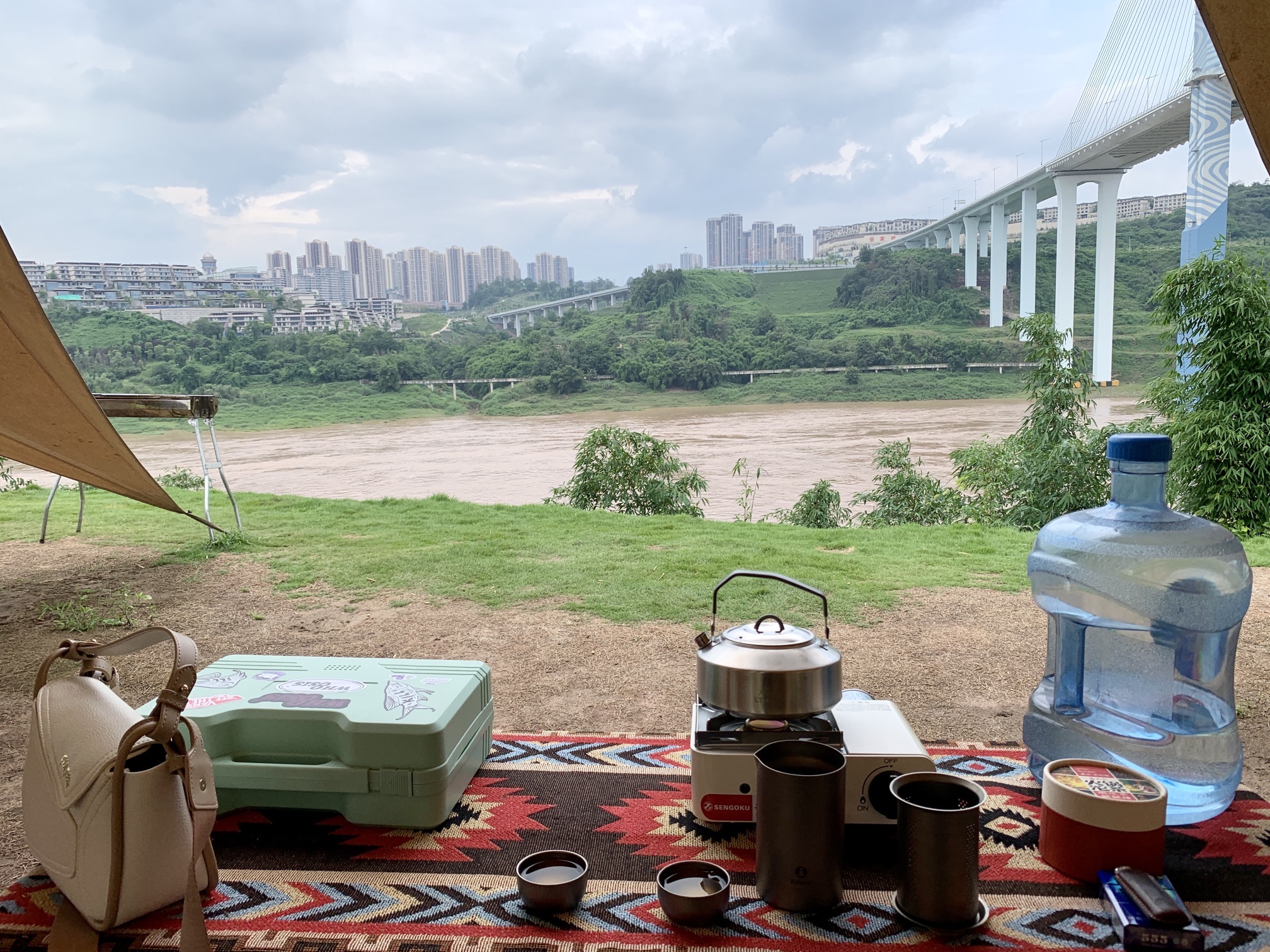 场地封面-嘉悦台露营基地