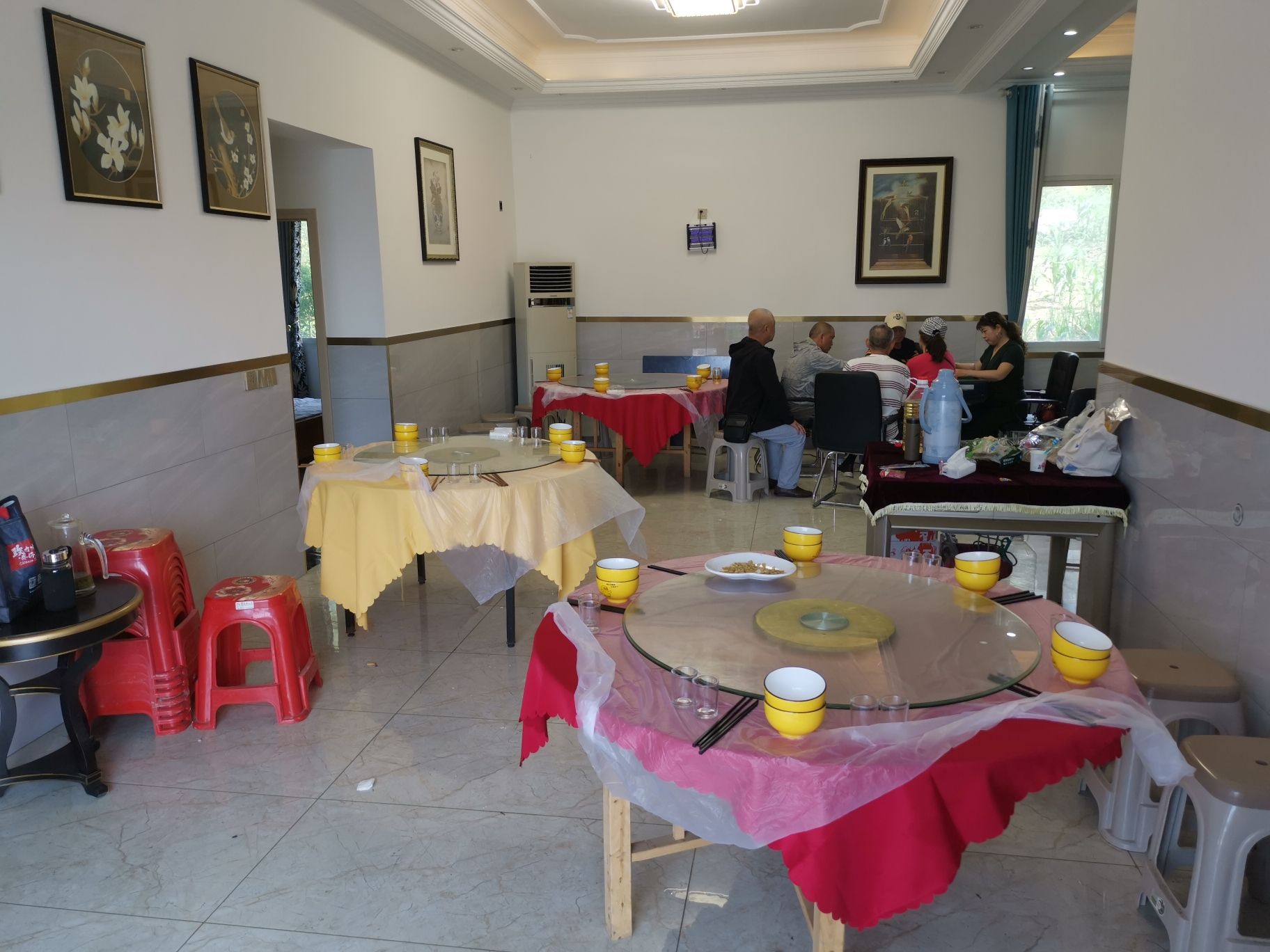 望圆山庄农家菜 - 草街街道便民圈栖邻生活圈餐饮服务服务点实景照片