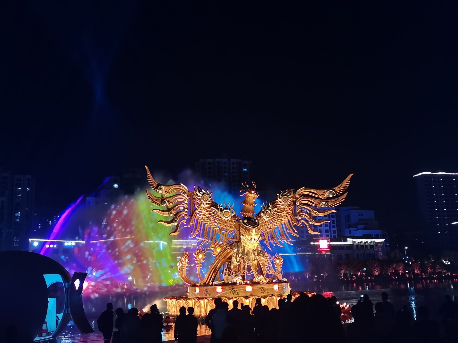 凤凰机甲旅行图片 1