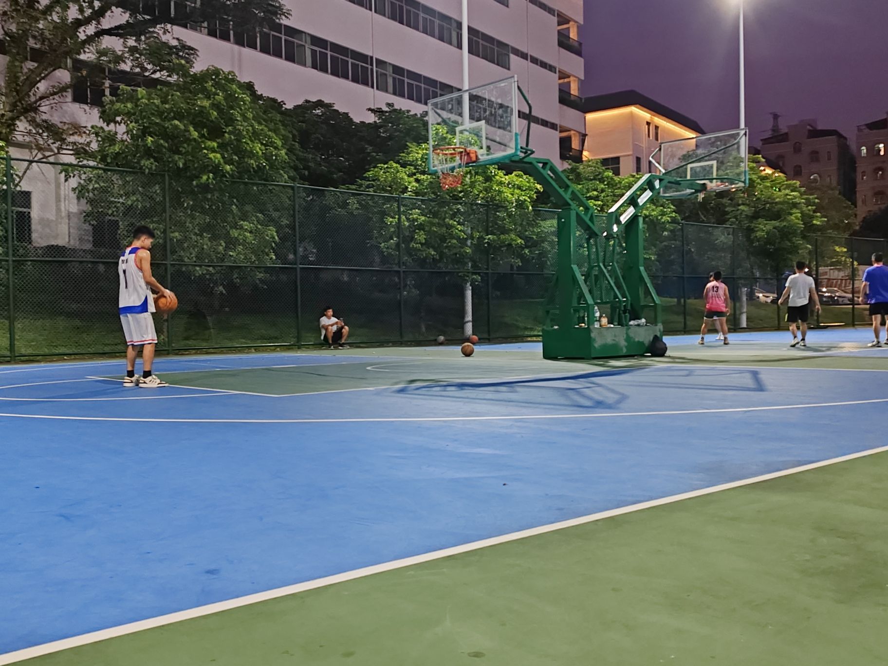 场地封面-广东省机械技师学院(江高校区)篮球场