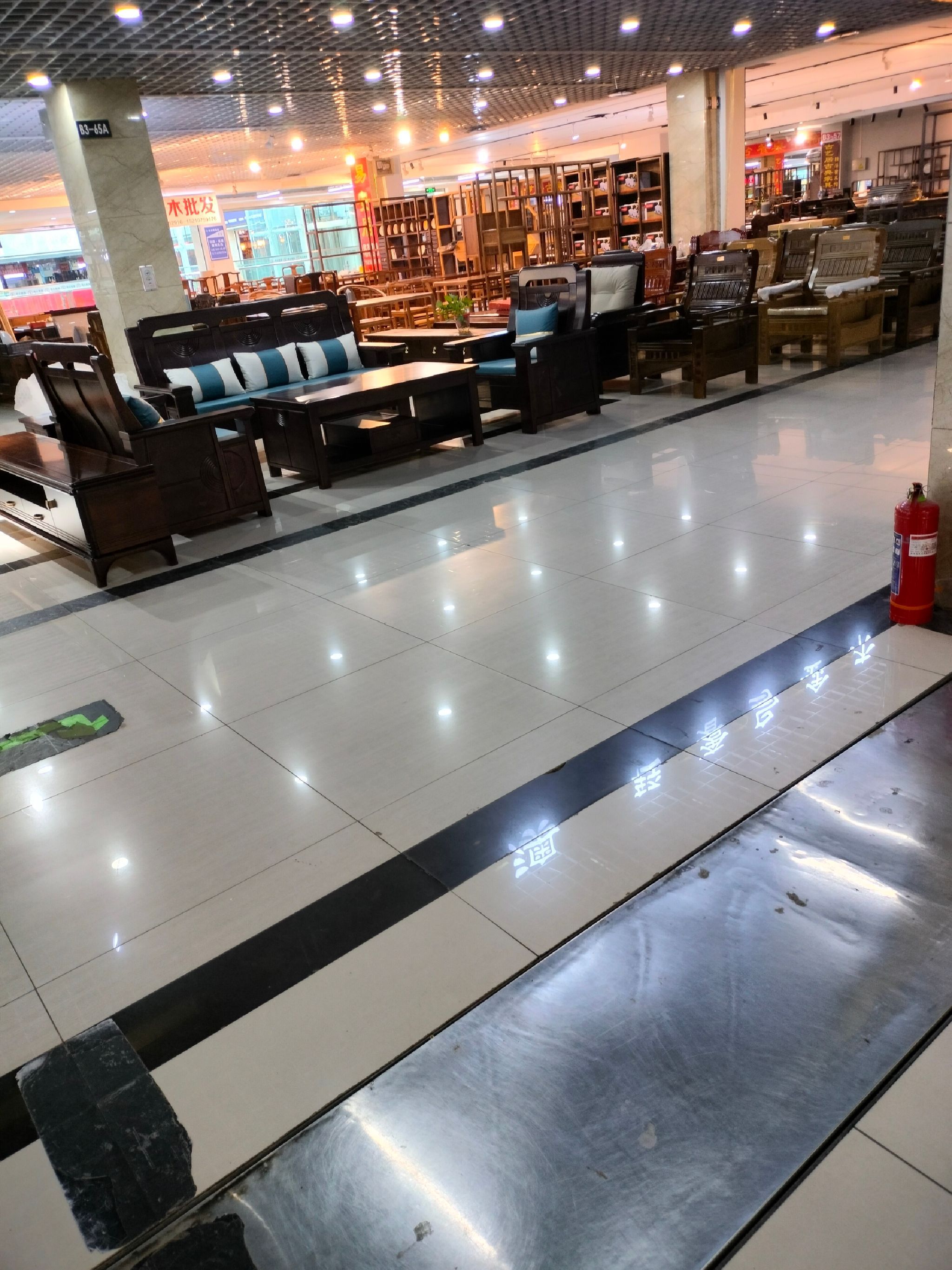 万客隆中澳家具城