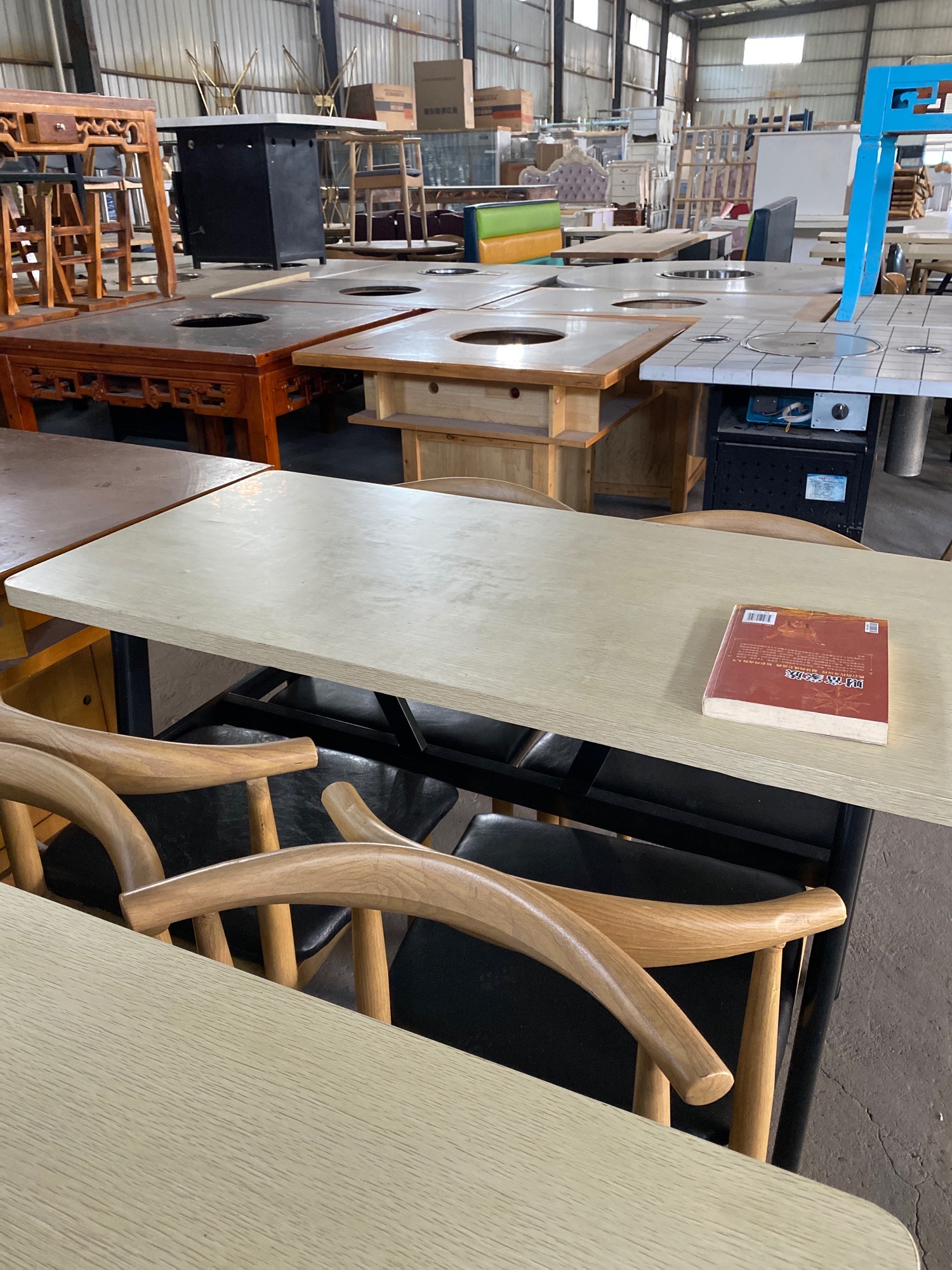 岳王二手家具市场