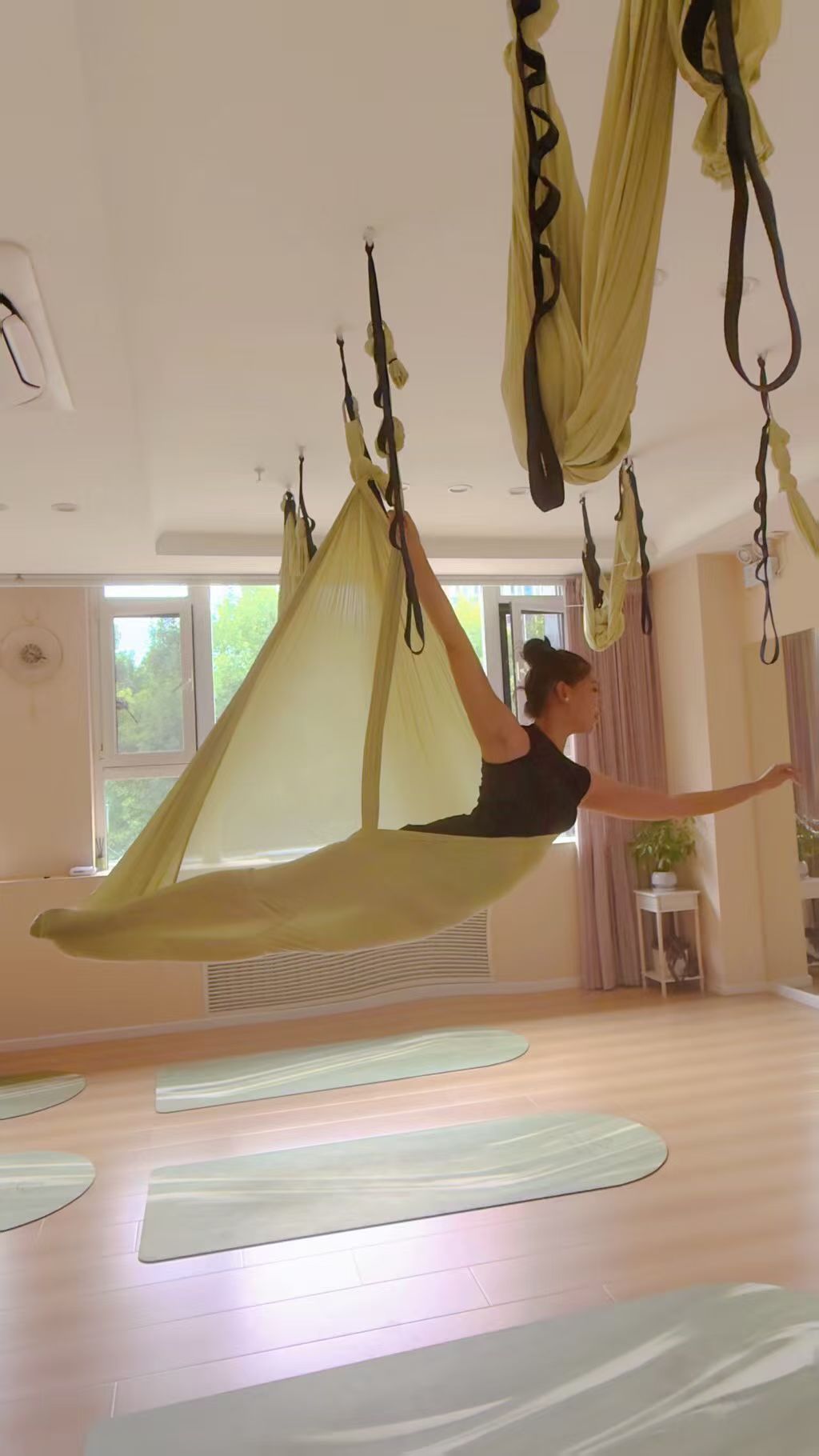 场地封面-辰瑜瑜伽(彩虹新城店)