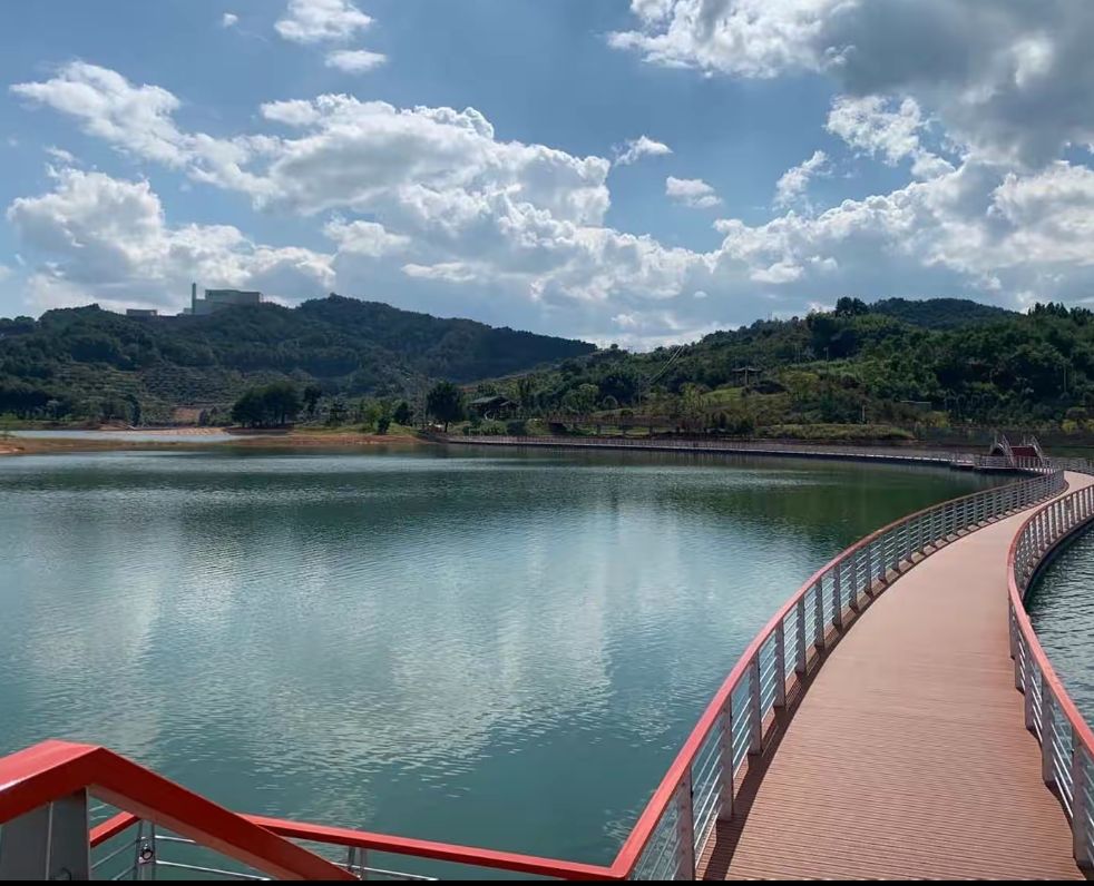 翠屏湖环湖慢道旅行图片 2