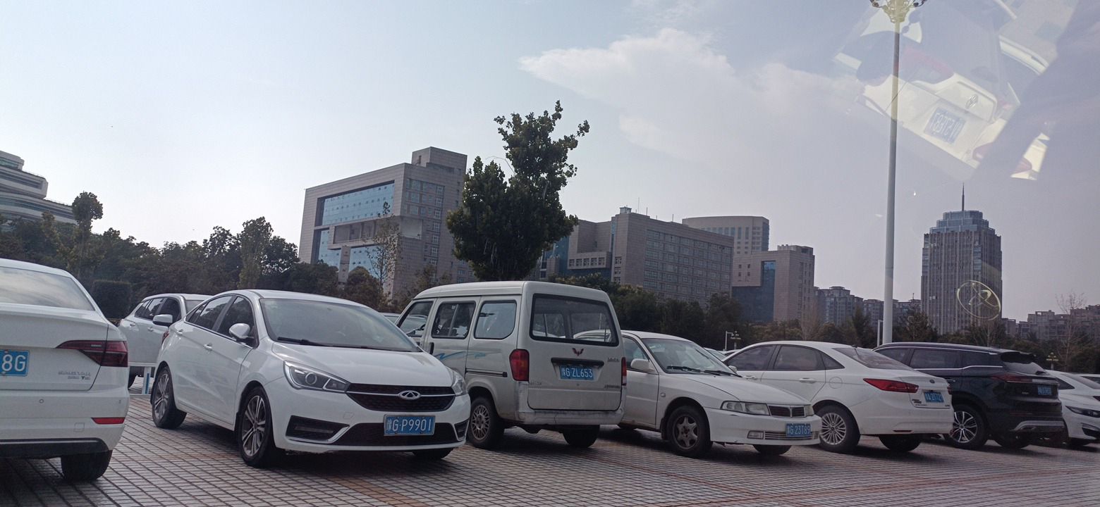 新乡市市政广场旅行图片 1