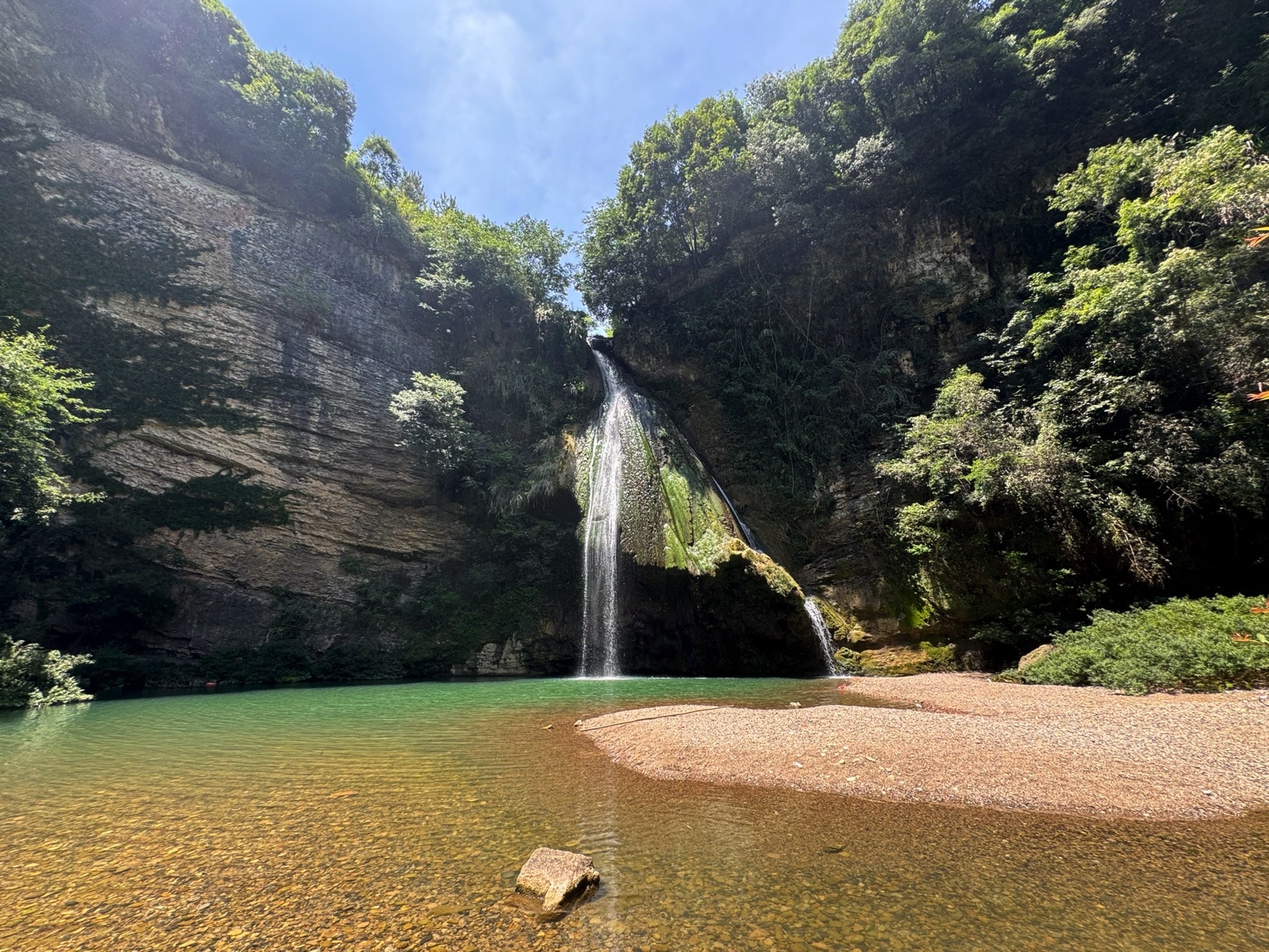 樱花溪瀑布旅行图片 2