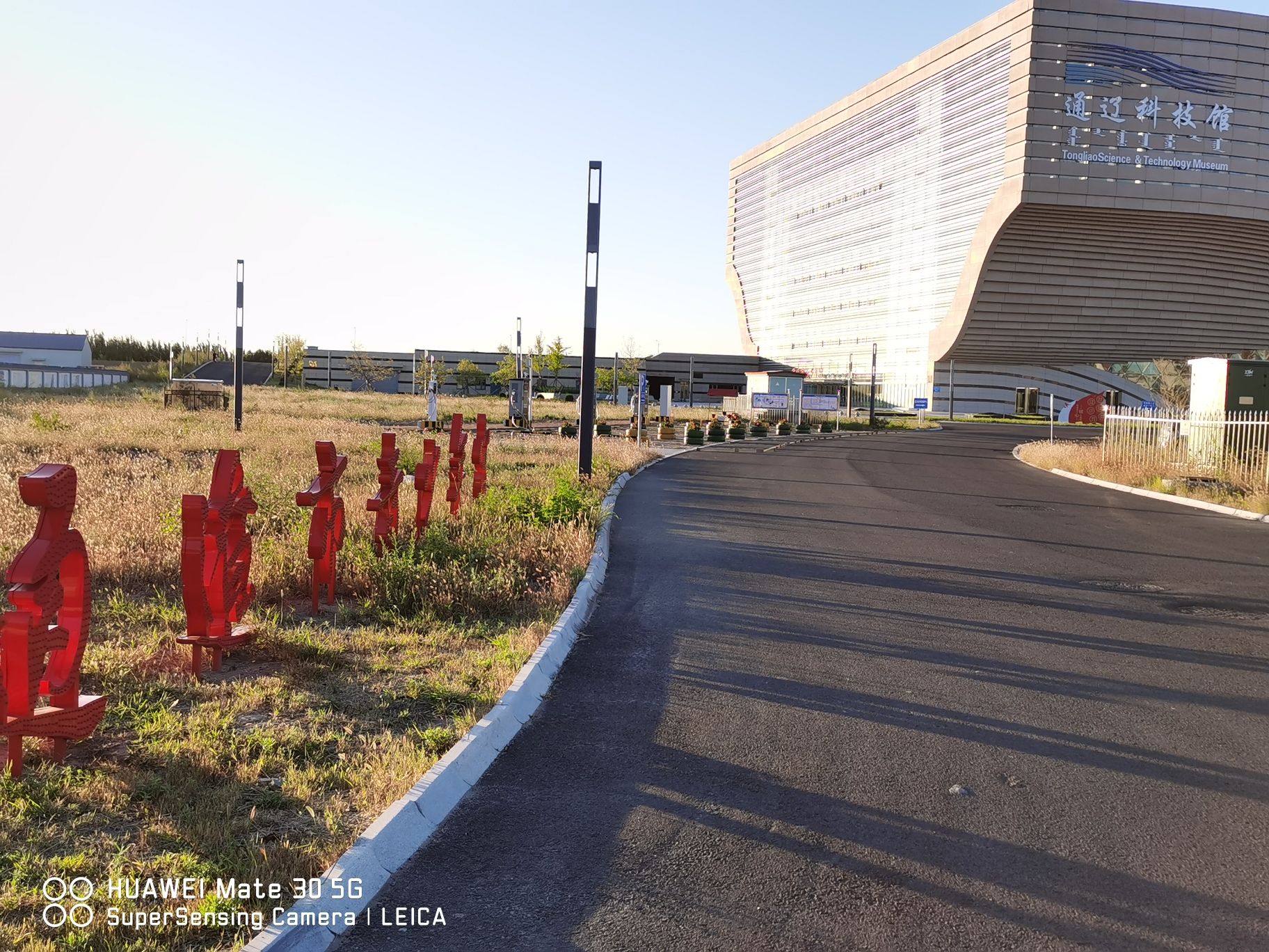 通辽市科技馆停车场