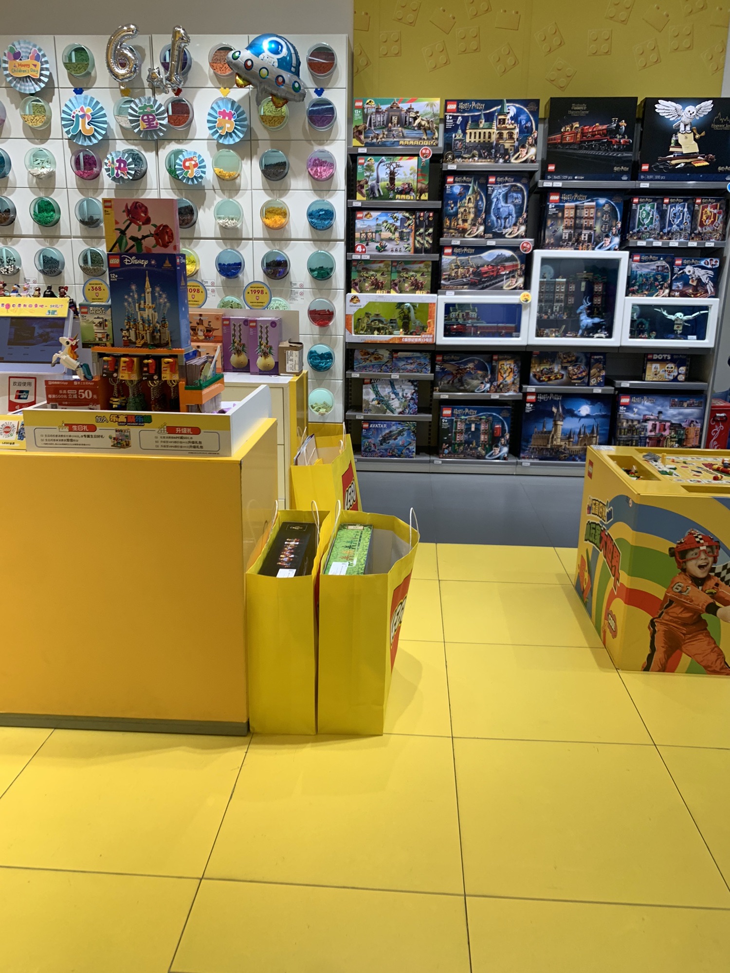 LEGO乐高(西安益田假日世界购物中心店)
