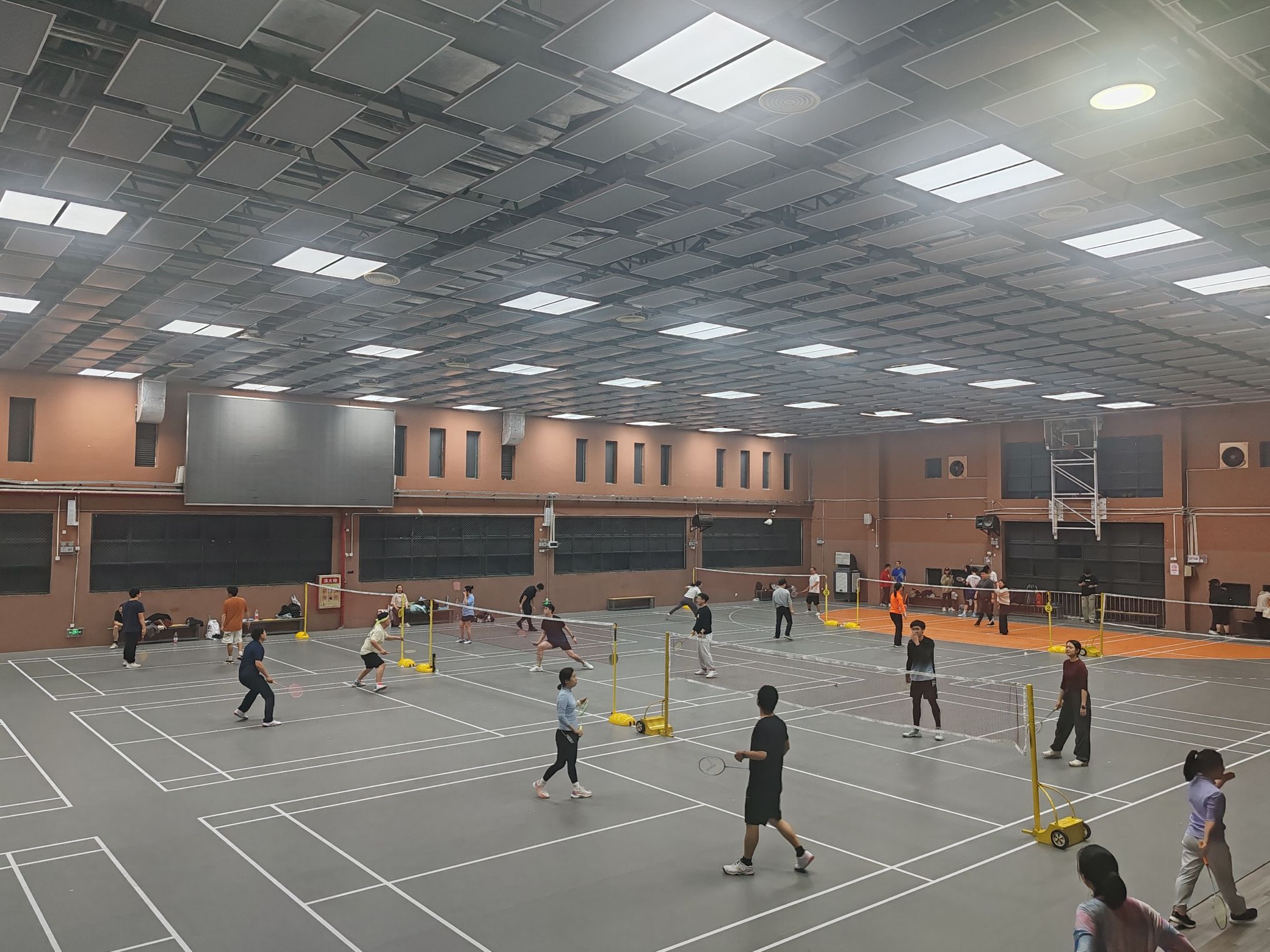 场地封面-普锐斯运动馆(奥中店)