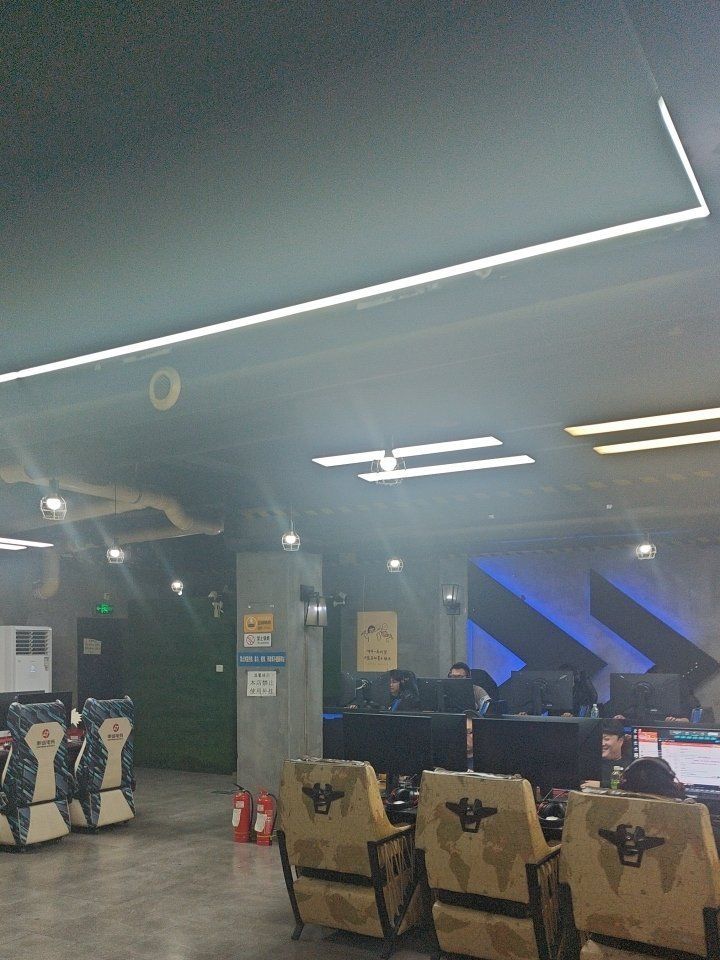 事诚连锁网络·卡莎店(K电竞)