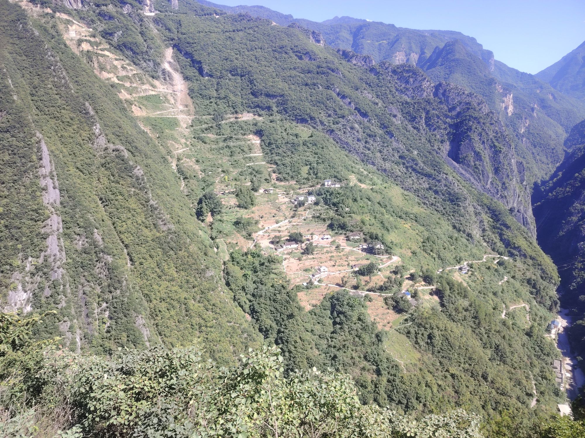 兰英大峡谷观景台旅行图片 2