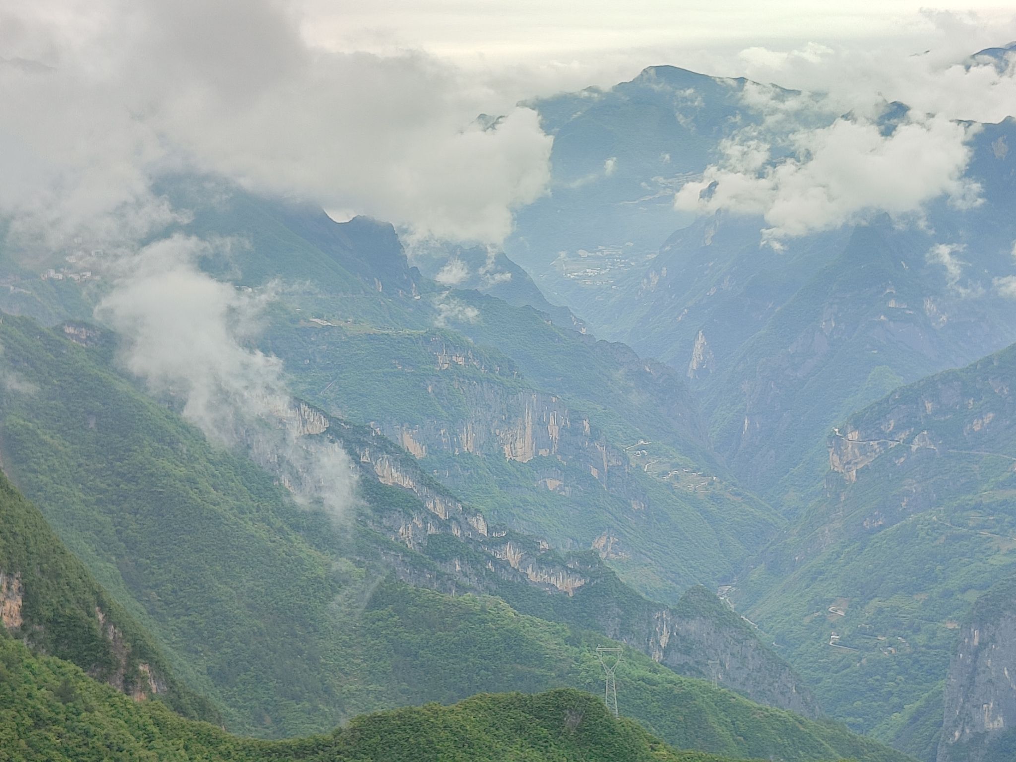 兰英大峡谷观景台旅行图片 2