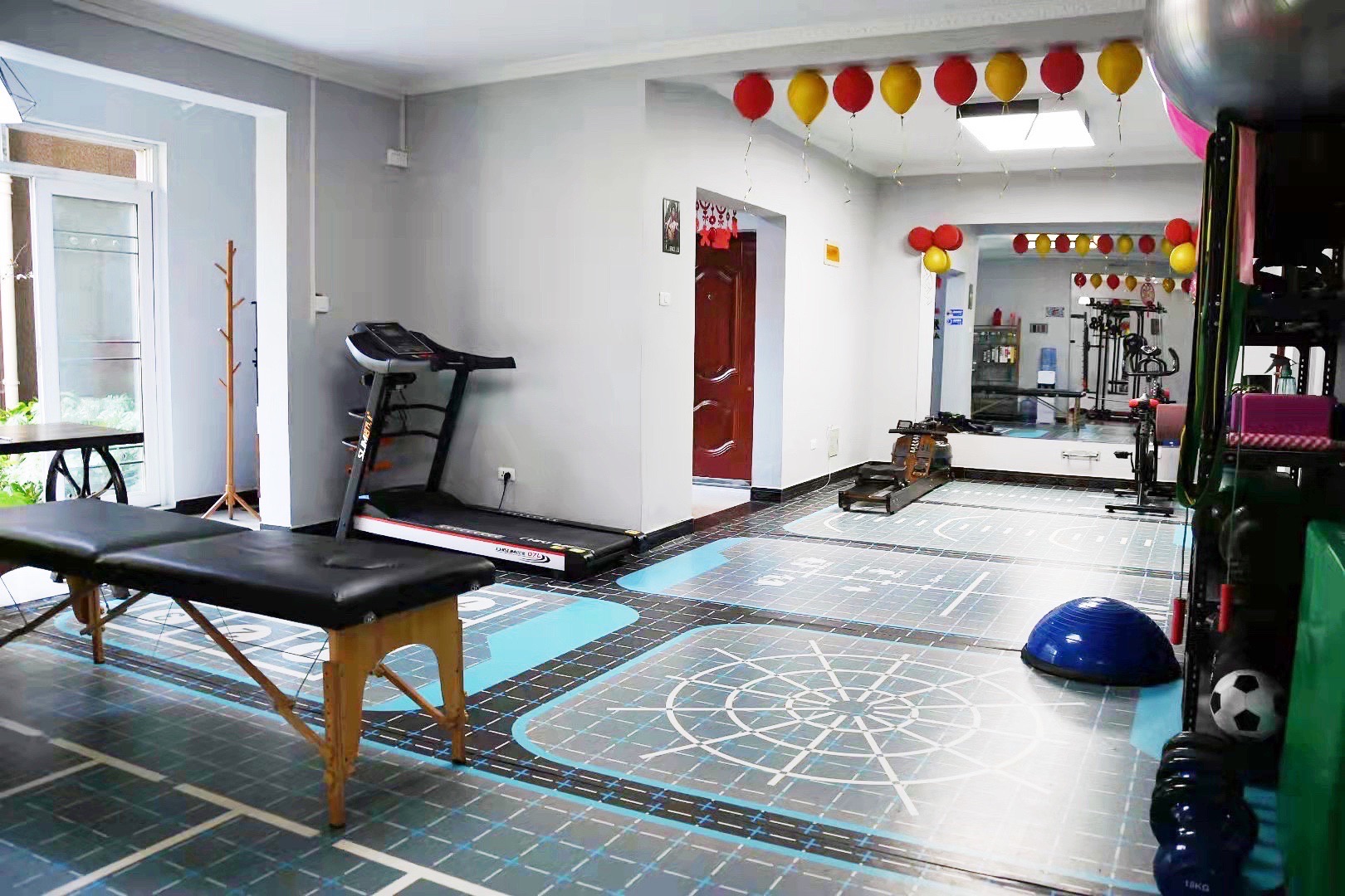 马甲线健身工作室