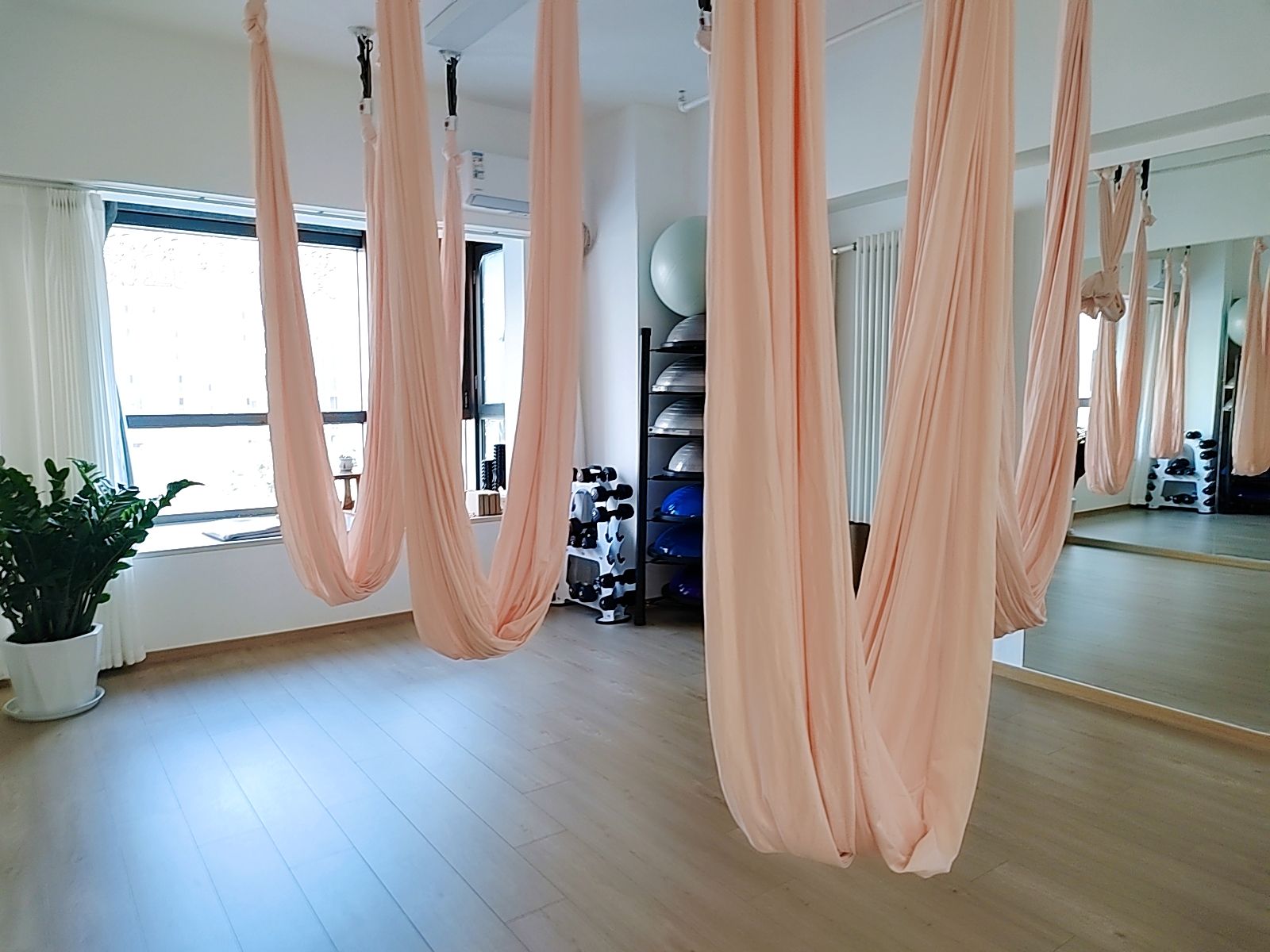 场地封面-简渡瑜伽·普拉提