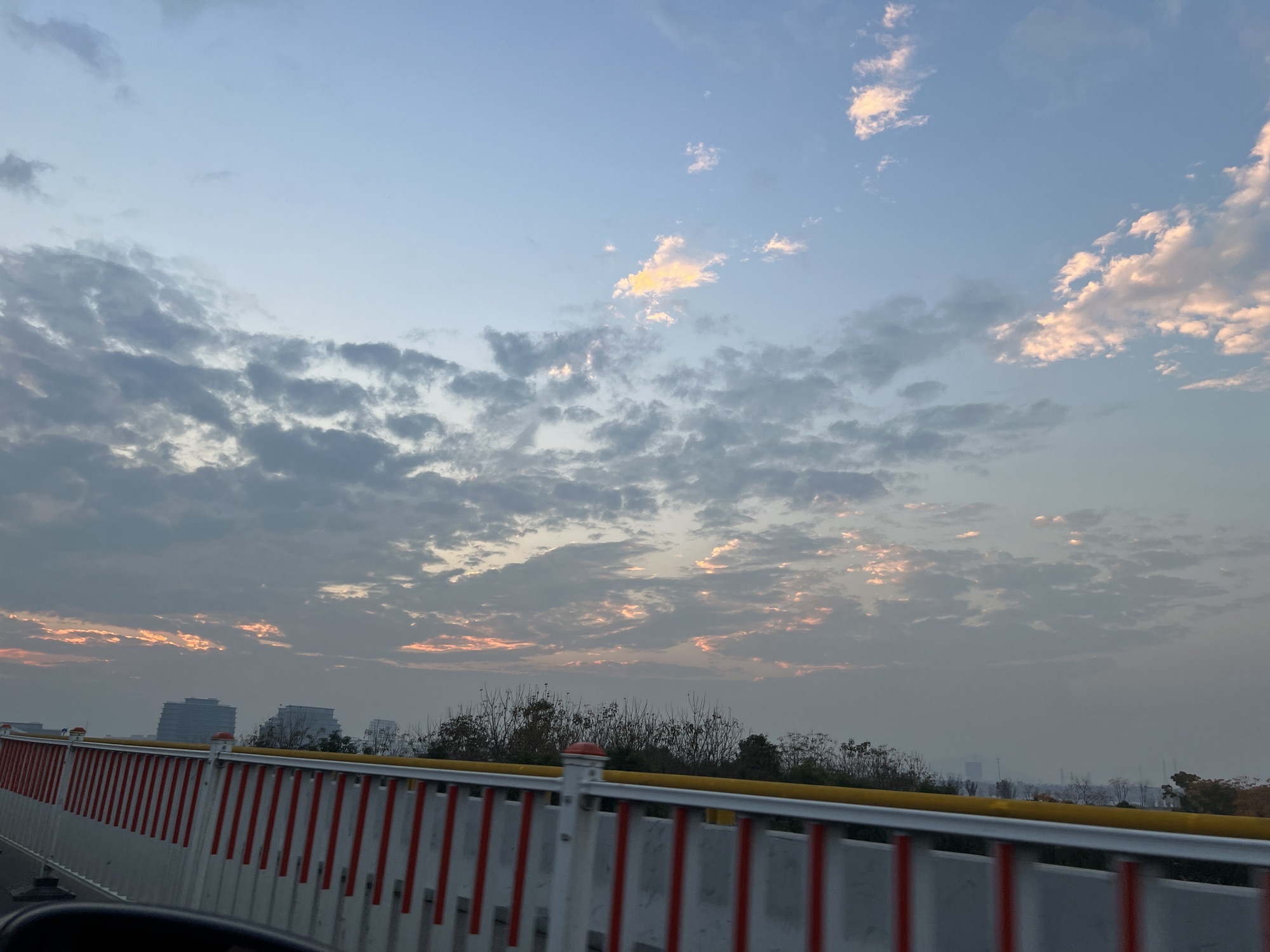 民法典主题公园旅行图片 1