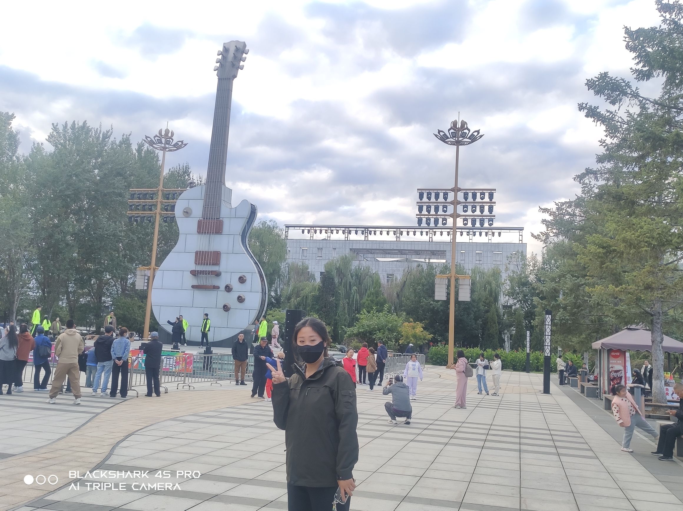 集安市大吉他主题广场旅行图片 1