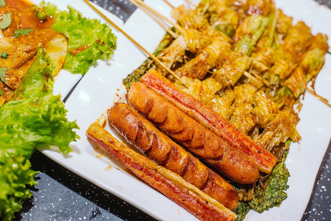香烤里拉烤肉餐厅(品广场店)