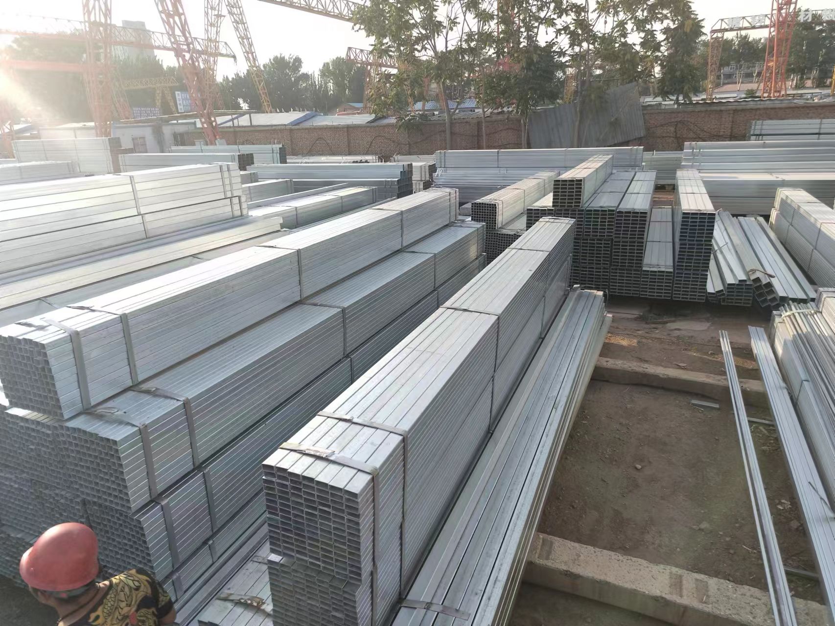 钢材现货批发交易大厅