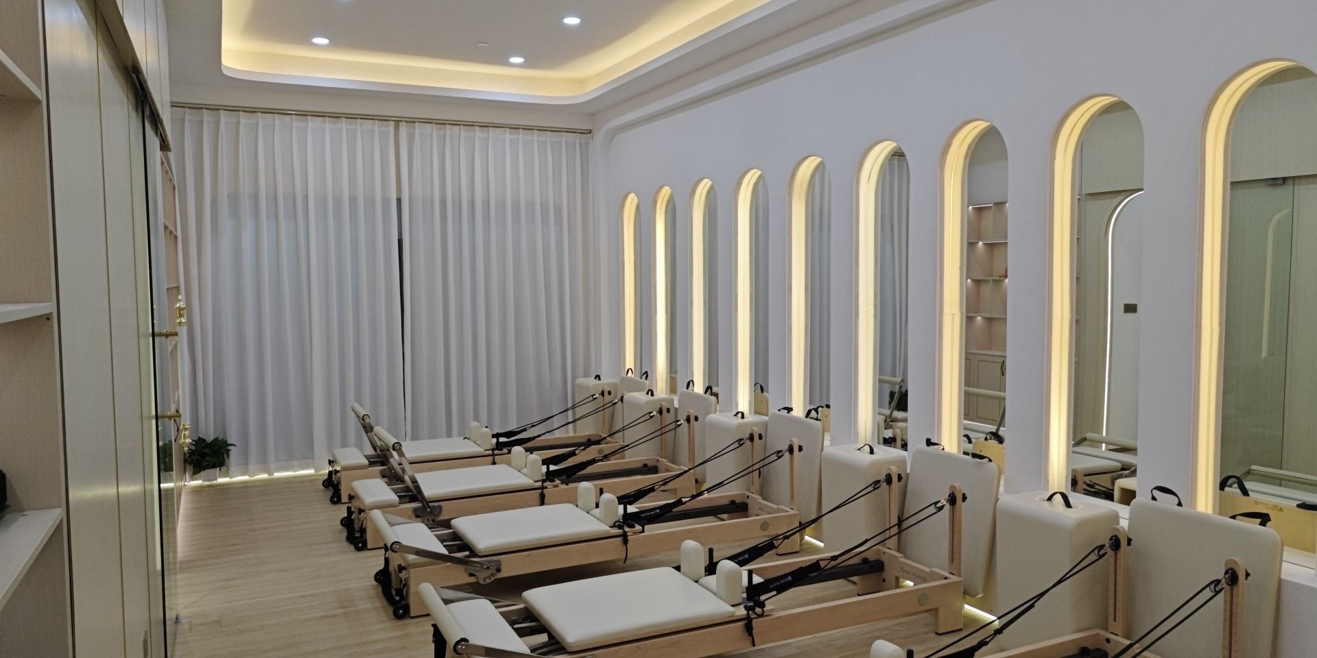 场地封面-一线瑜瑜伽普拉提(鼎峰店)