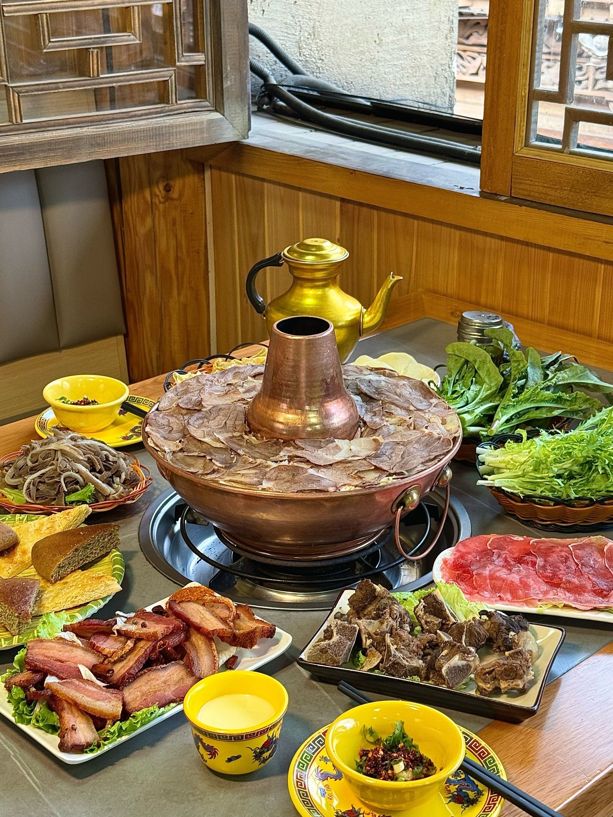 锅语藏餐厅