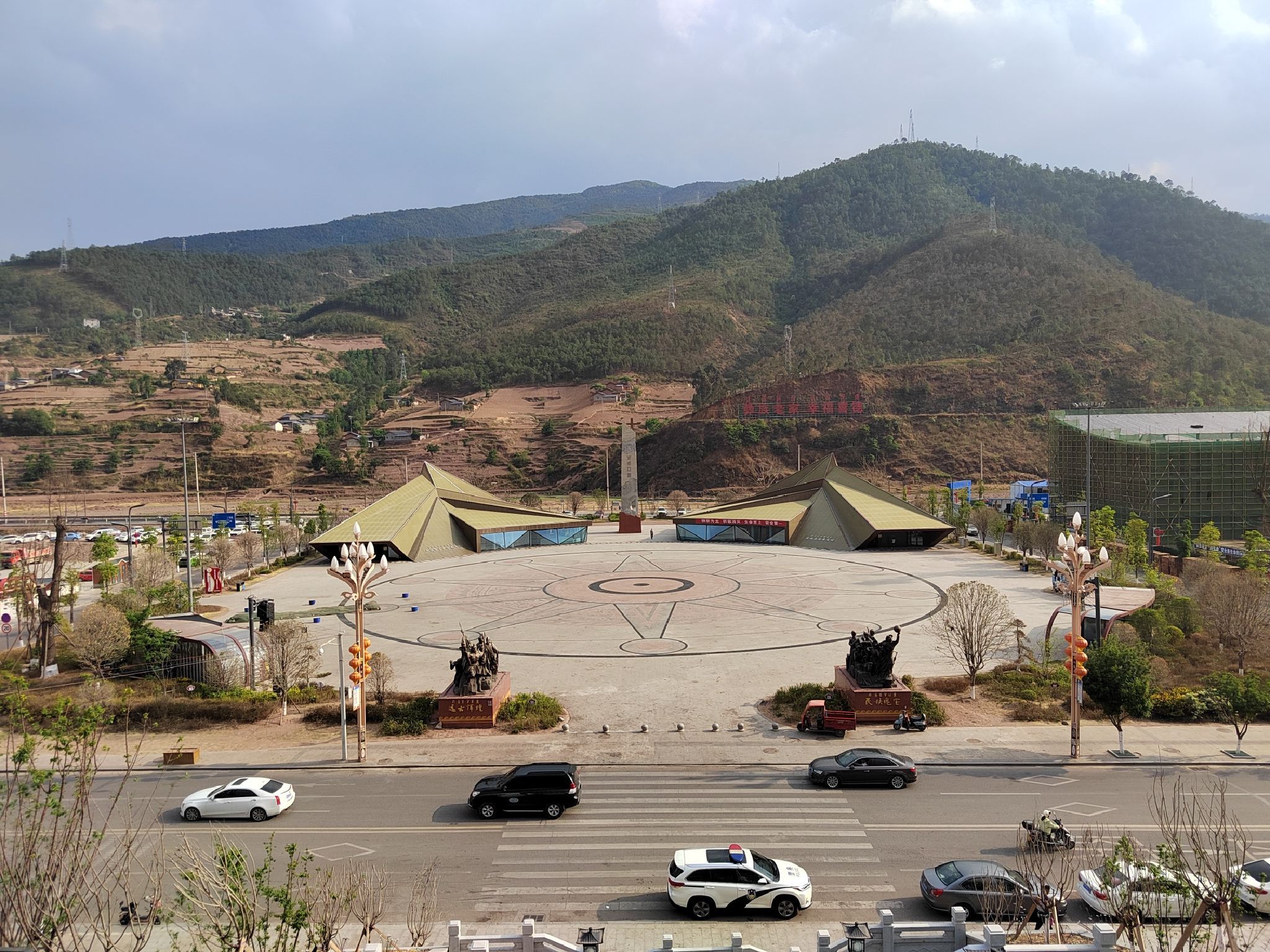 喜德县母语广场旅行图片 1