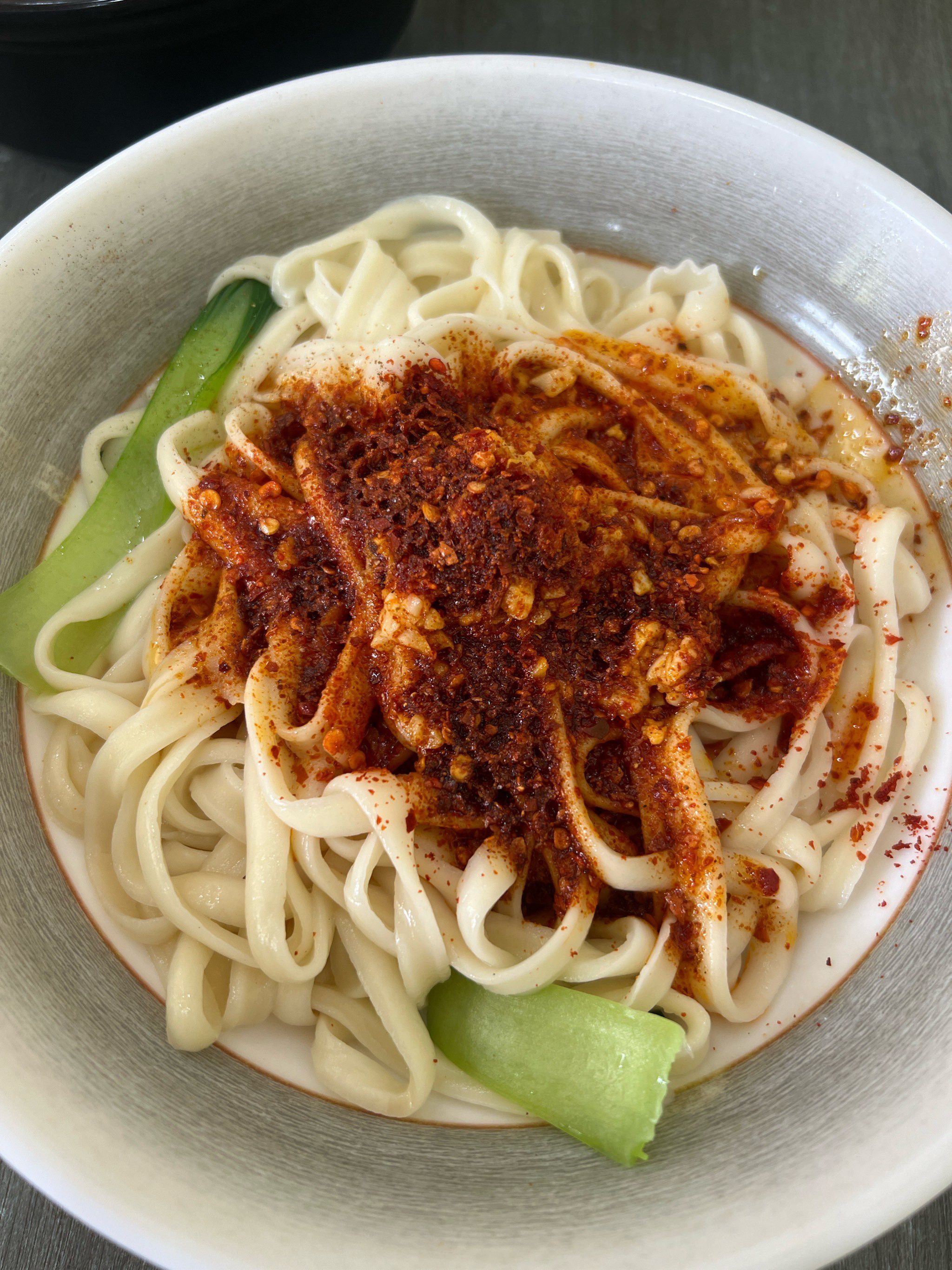 嘎嘎火刀削面米线