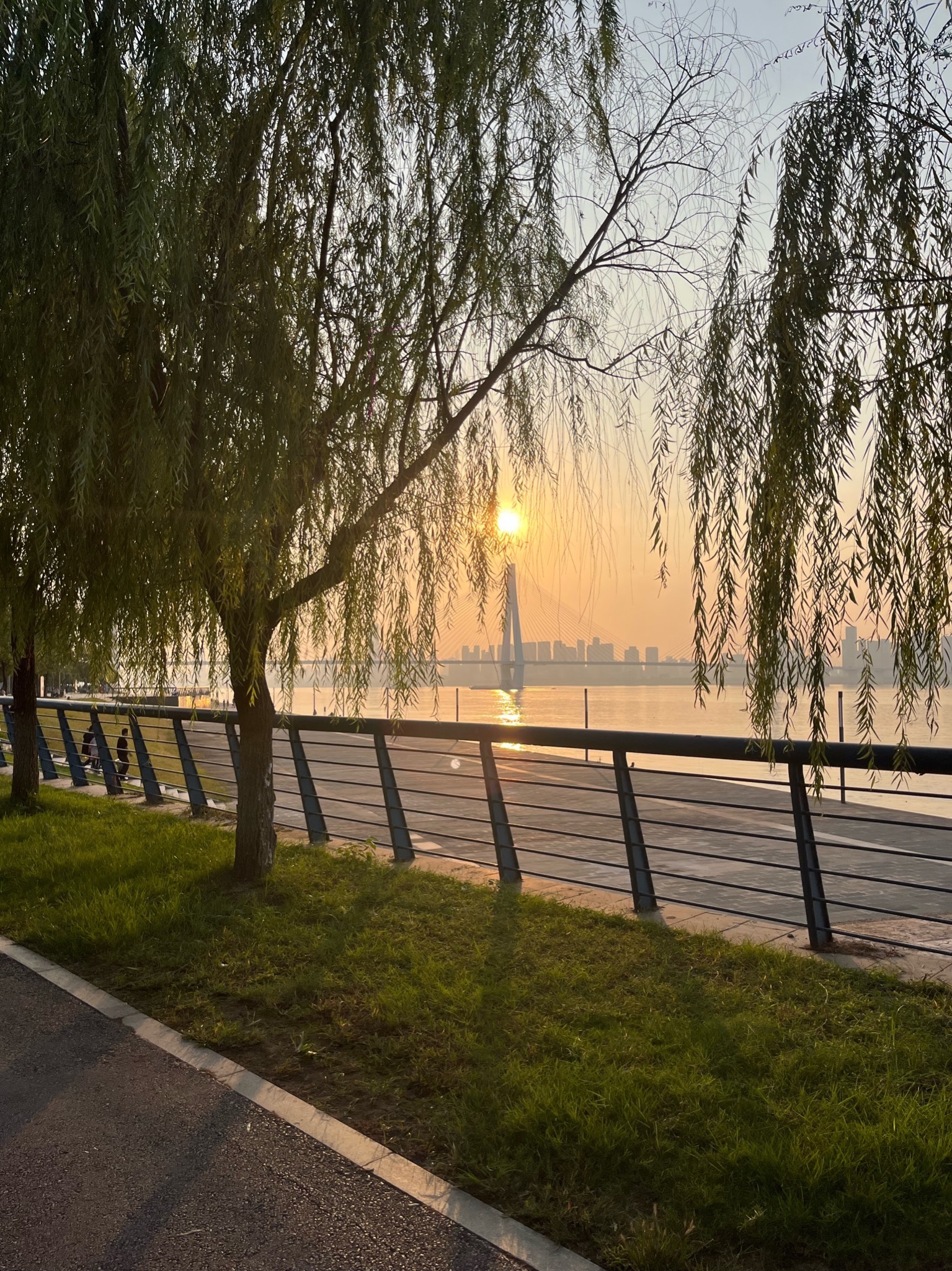 武汉青山江滩旅行图片 3