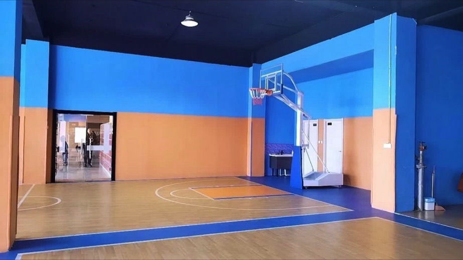 新锐篮球运动馆