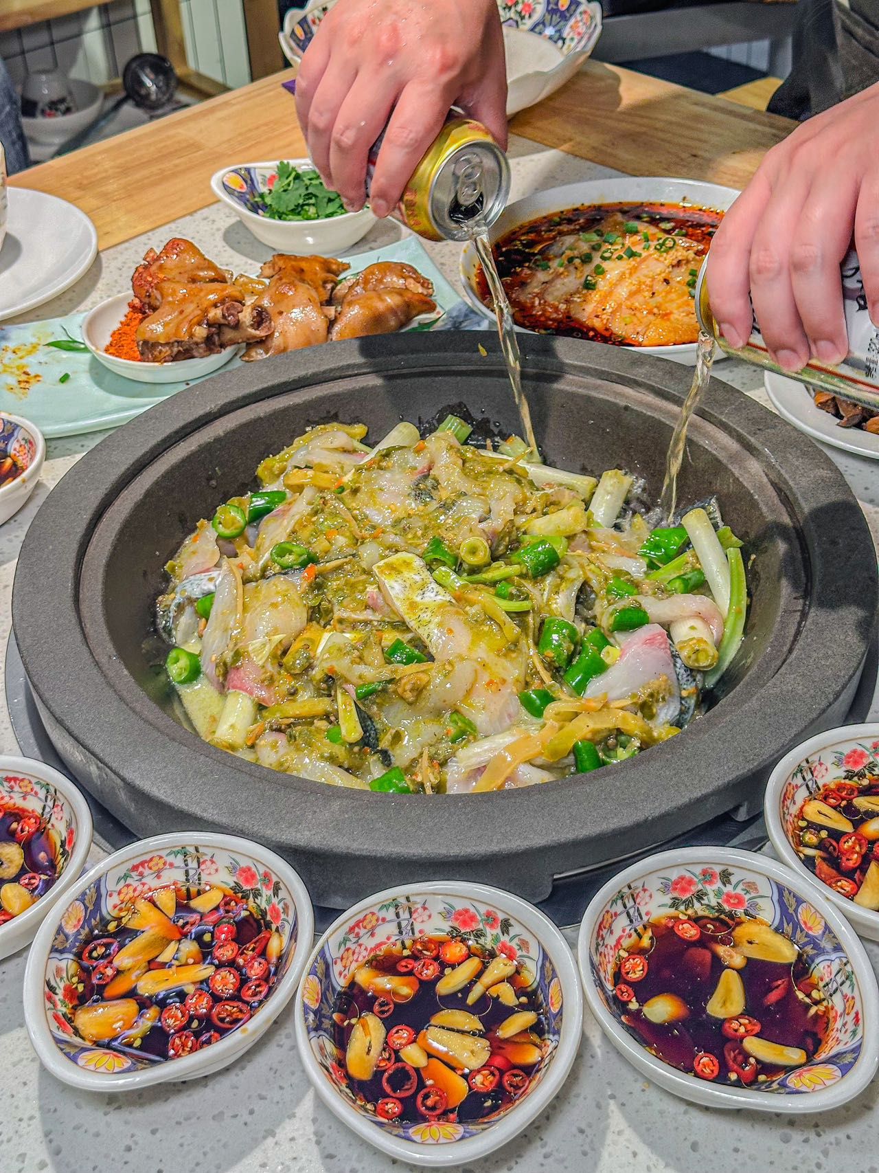 许多鱼蒸汽鱼馆(天一华府店)