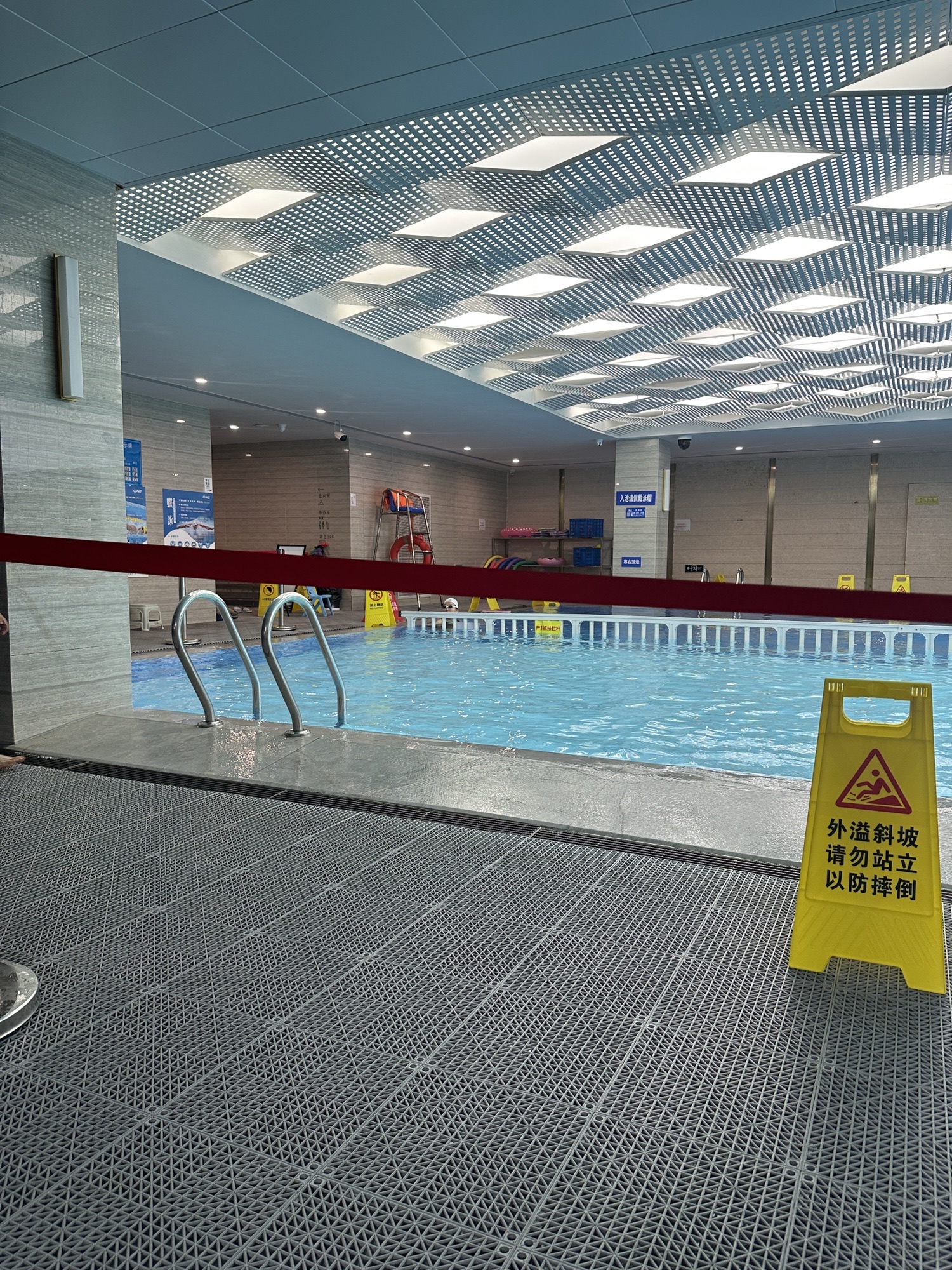 场地封面-美辰游泳馆(海悦中心店)