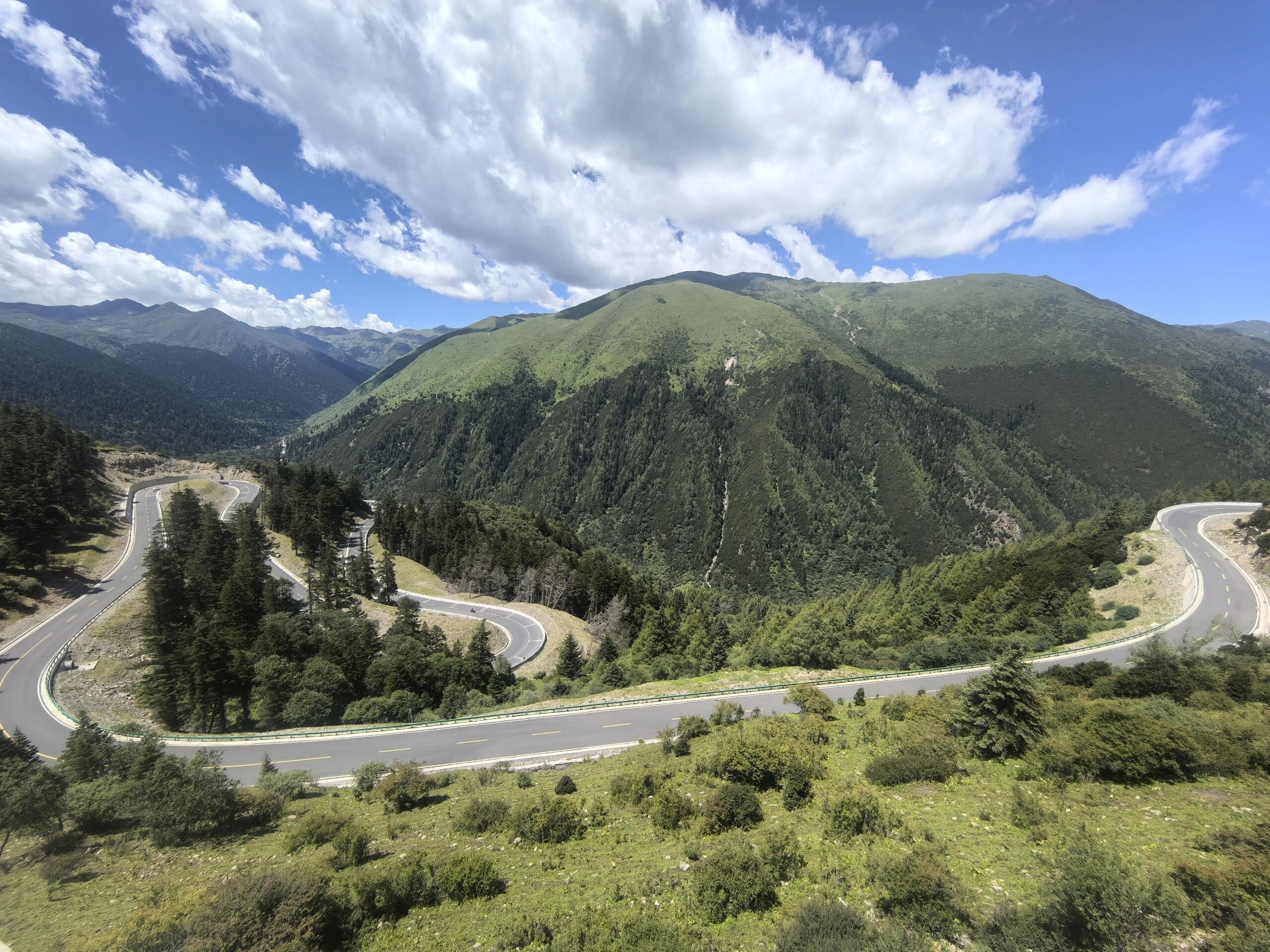 夹金山长征观景台旅行图片 3