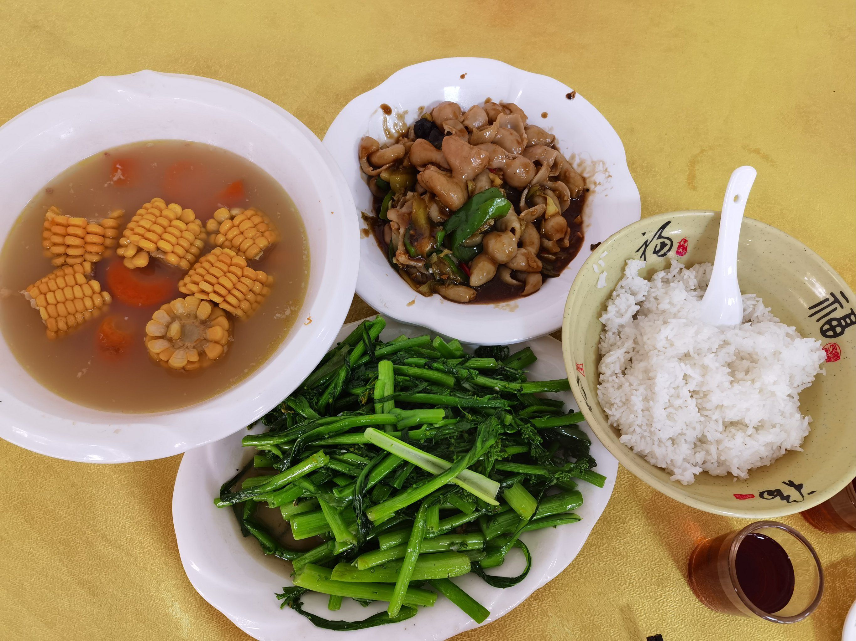 桥底饭店