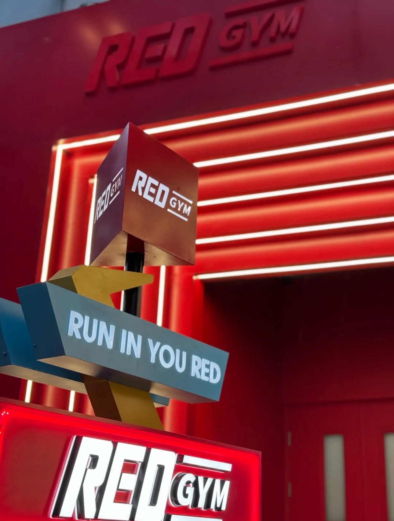 场地封面-REDGYM综合格斗健身(成都银泰中心in99店)