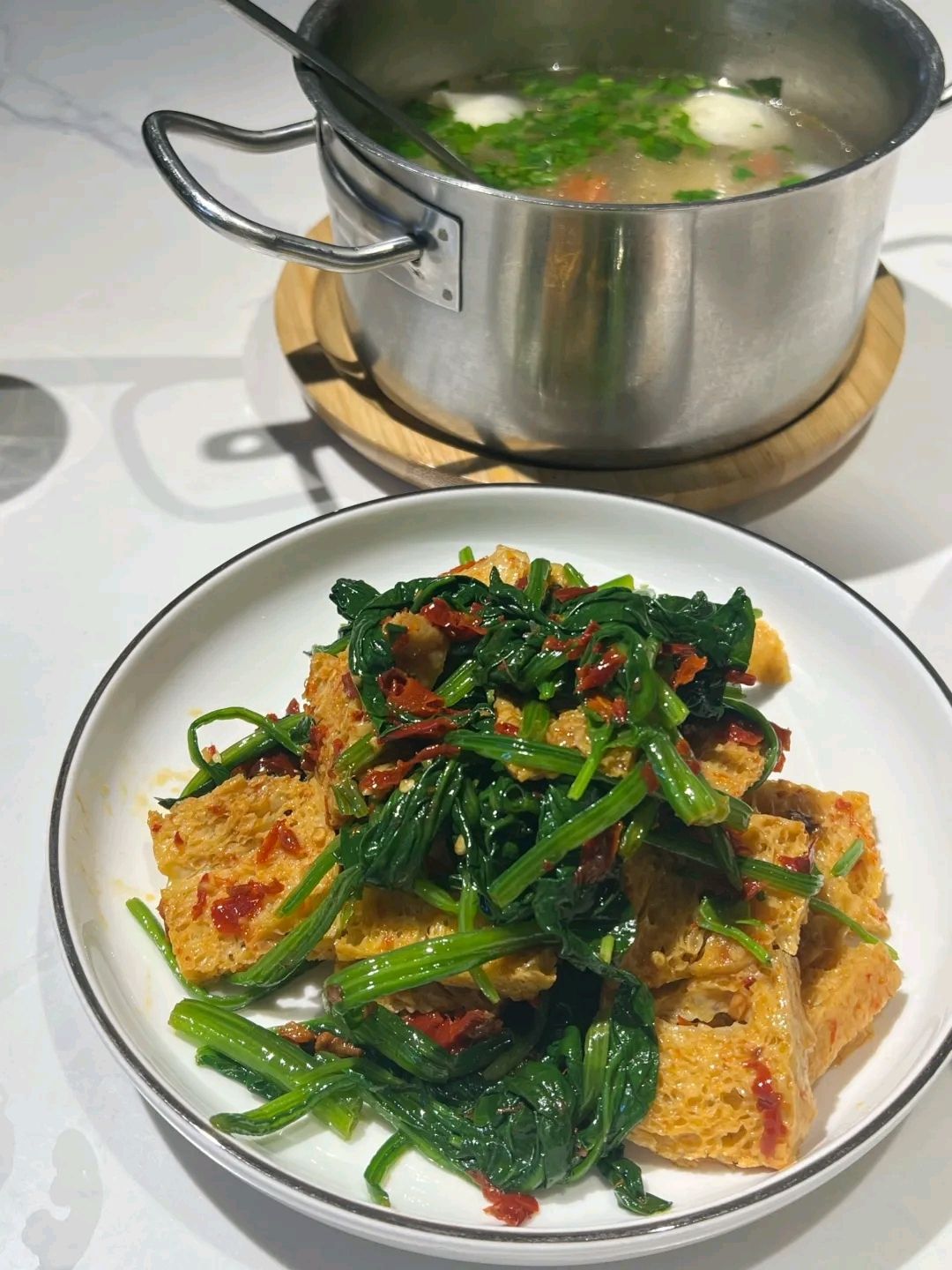 张大师鸡当家触电椒麻鸡餐厅