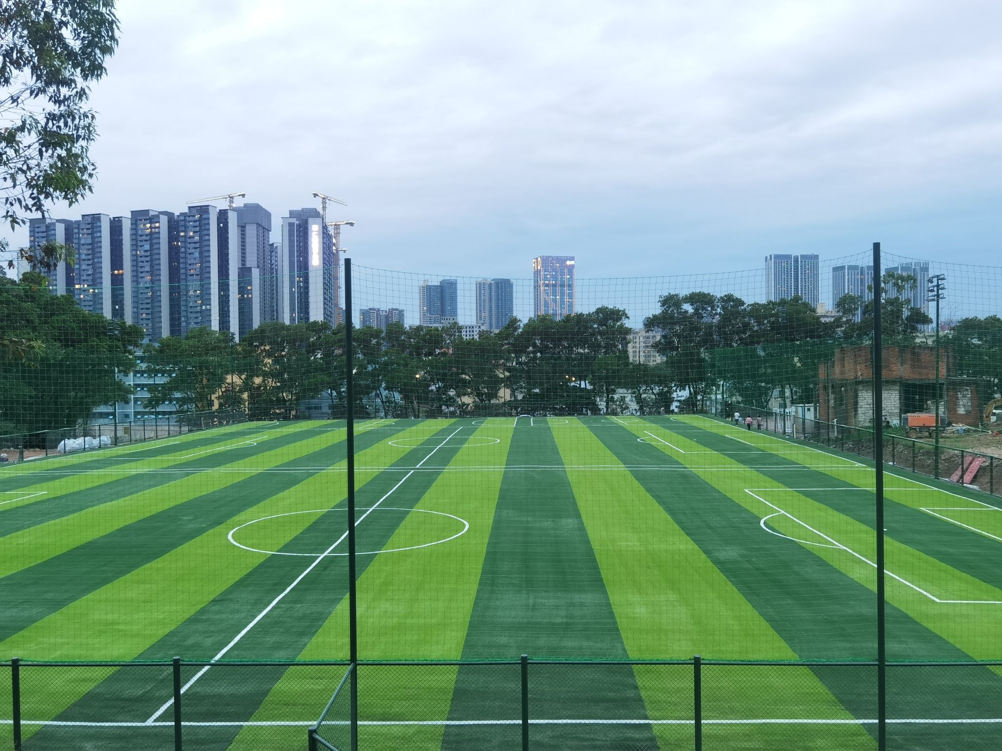 场地封面-昊康体育公园足球场