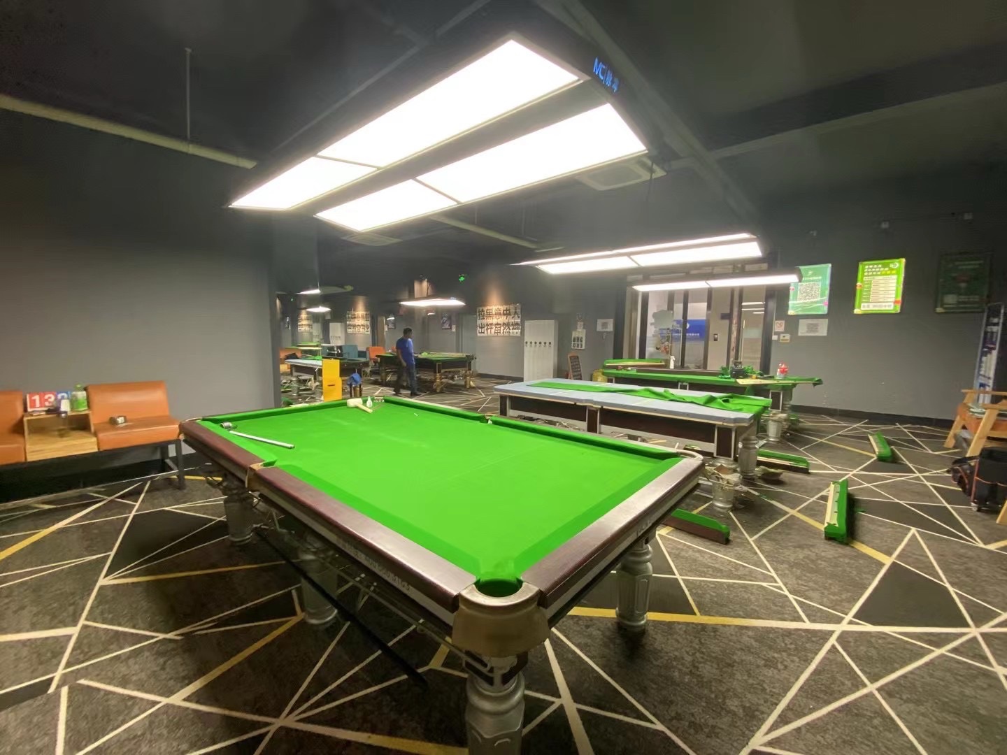 场地封面-脉冲24小时自助台球(九亭店)