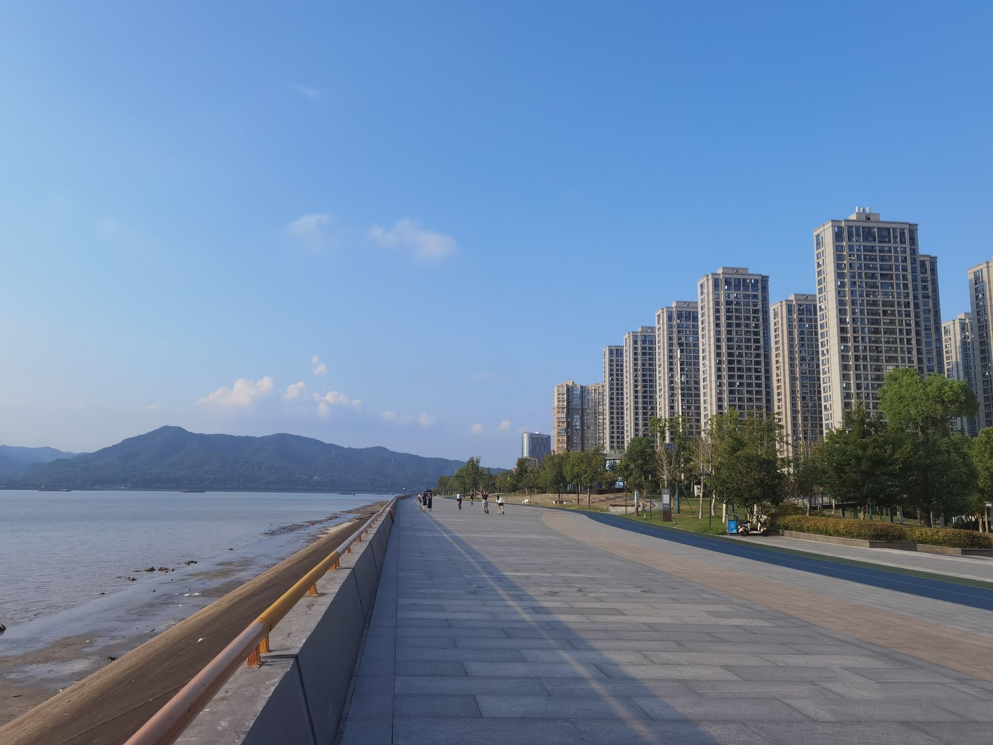 智慧新天地沿江景观带旅行图片 3