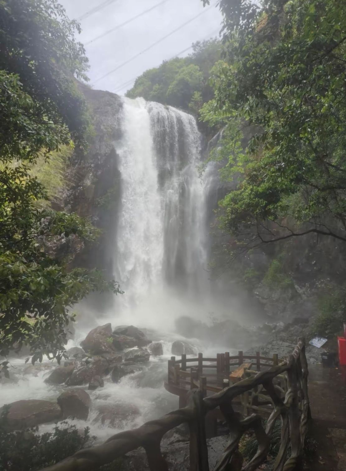 雁苍山瀑布旅行图片 3