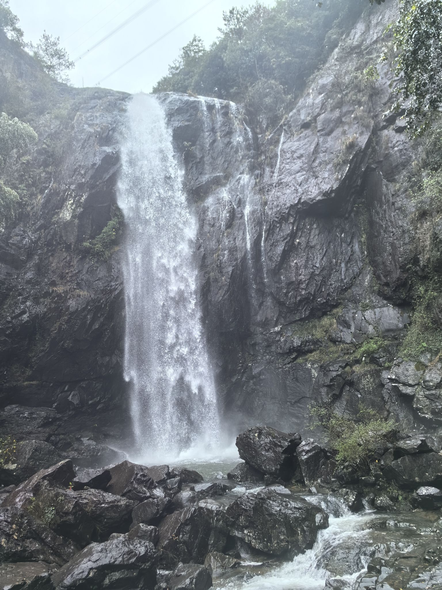 雁苍山瀑布旅行图片 2
