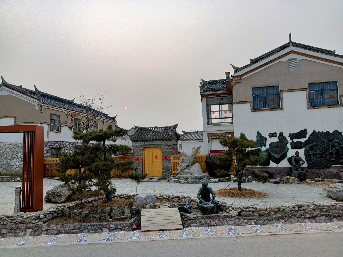倪园川上村红船广场旅行图片 2