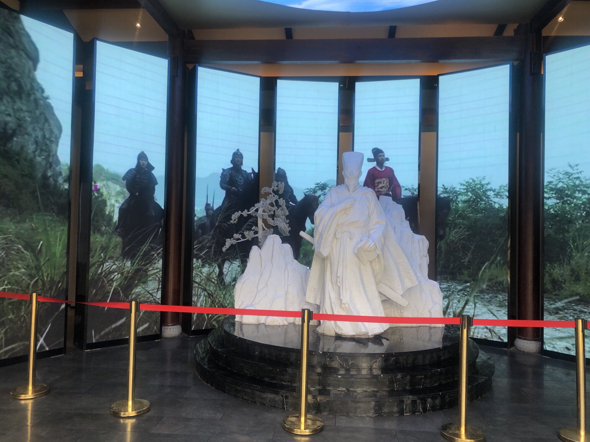 三立广场旅行图片 3