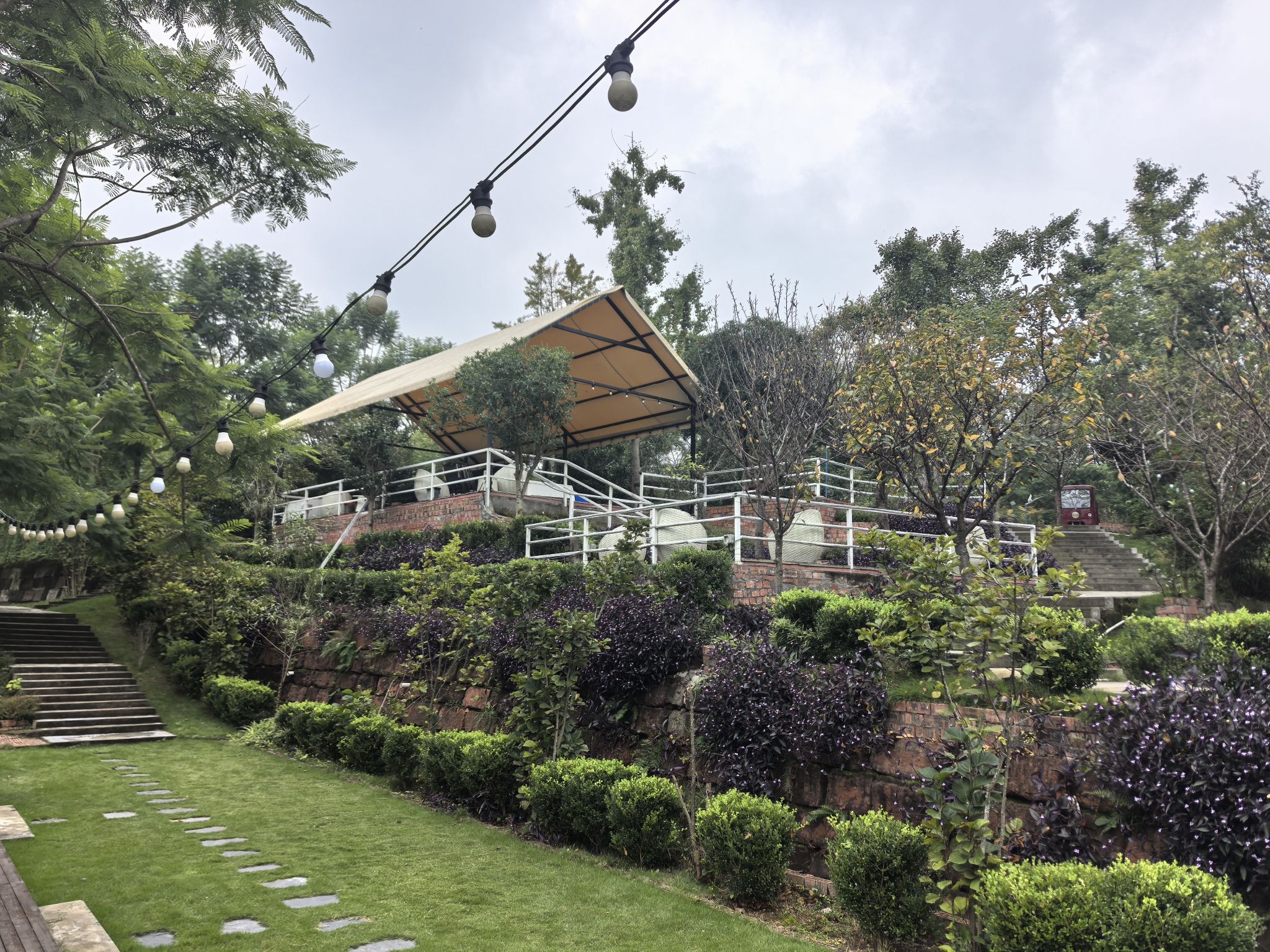 场地封面-冲鸭梨花溪营地·团建聚会·活动定制(新津梨花溪店)