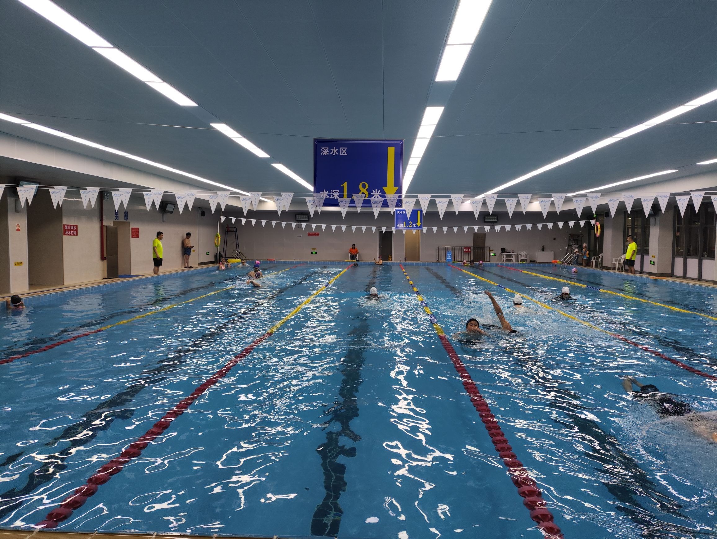 场地封面-钱学森中学游泳馆