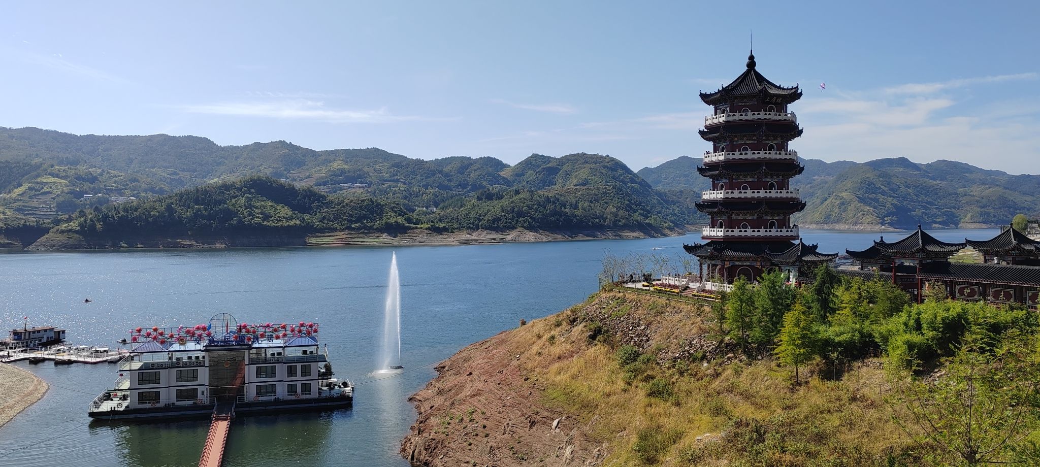 圣水湖·上庸楼旅行图片 2