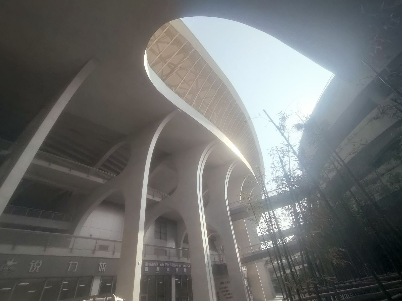 衢州体育馆(建设中)
