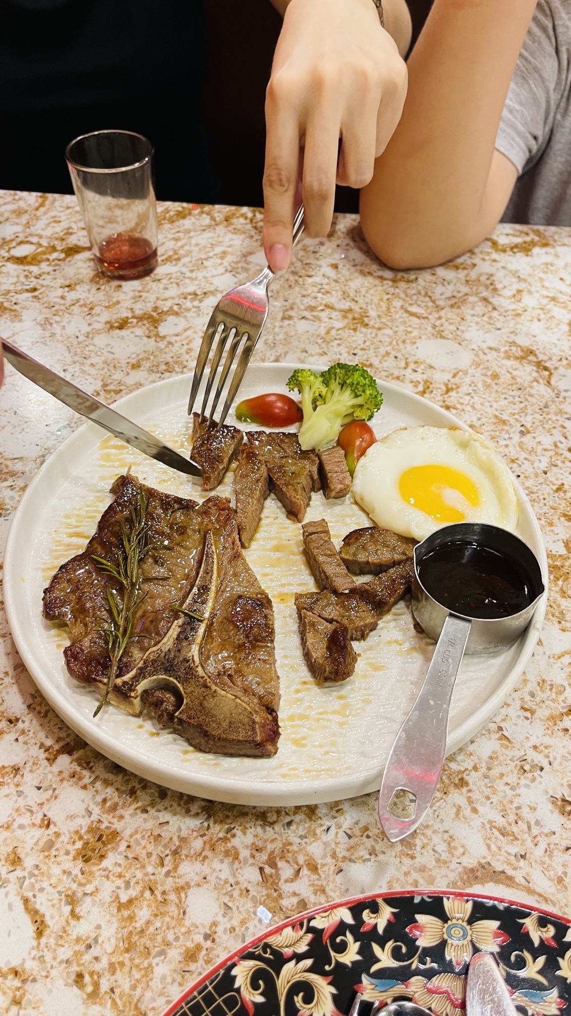 多妮娅餐厅