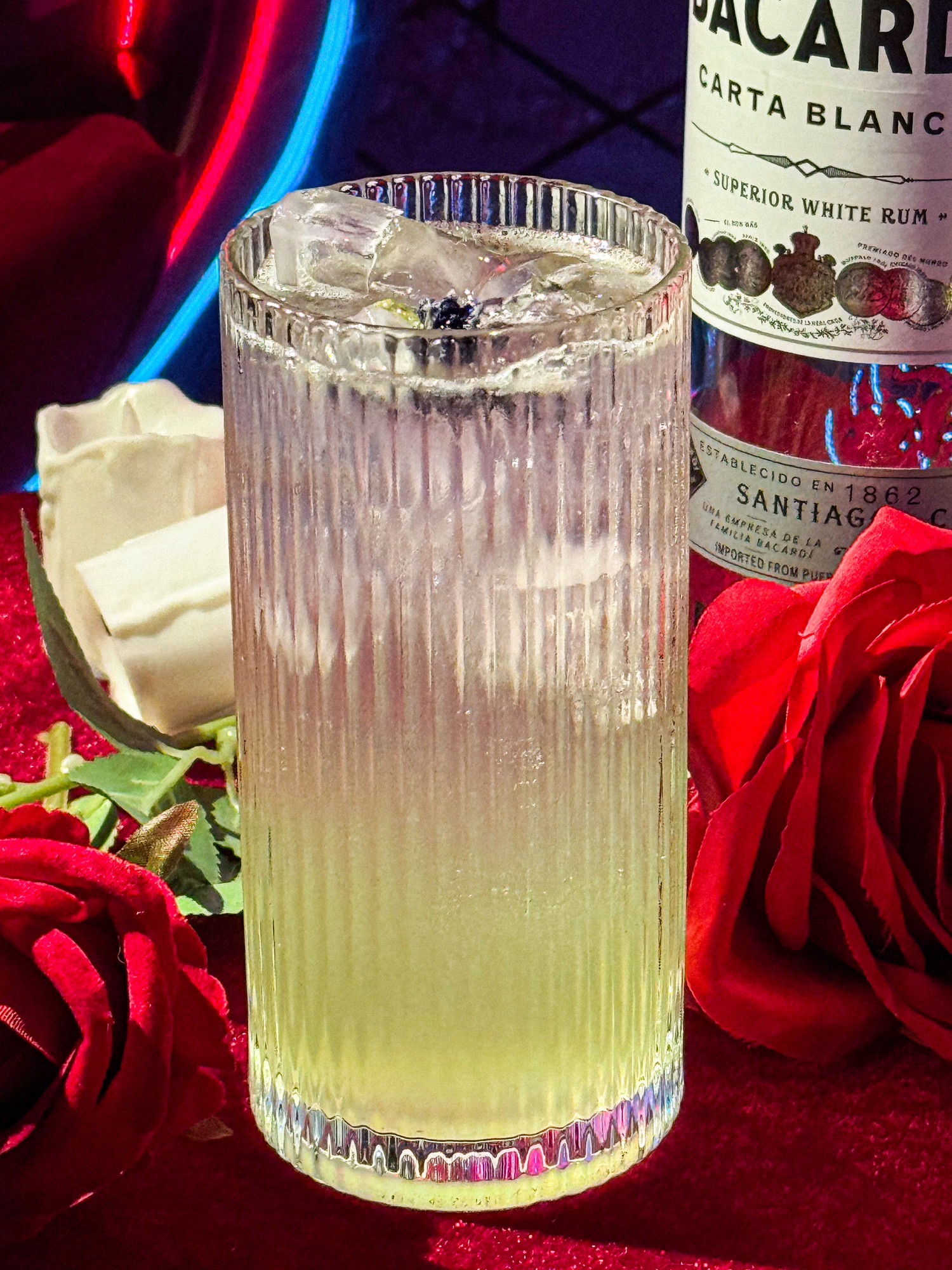 场地封面-n/s磁场感应CLUB(女性主题酒吧)