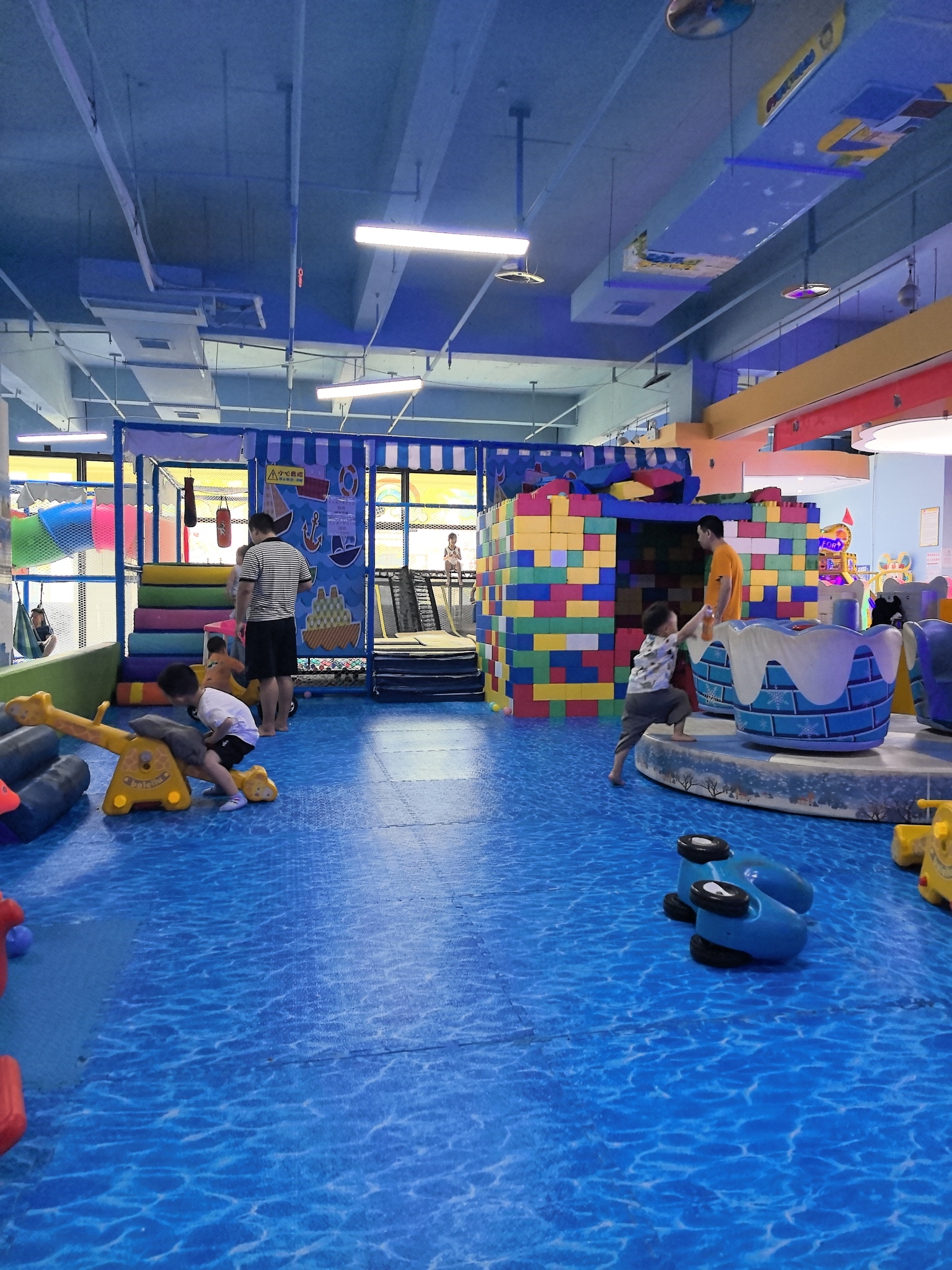 场地封面-梦幻童年儿童游乐园