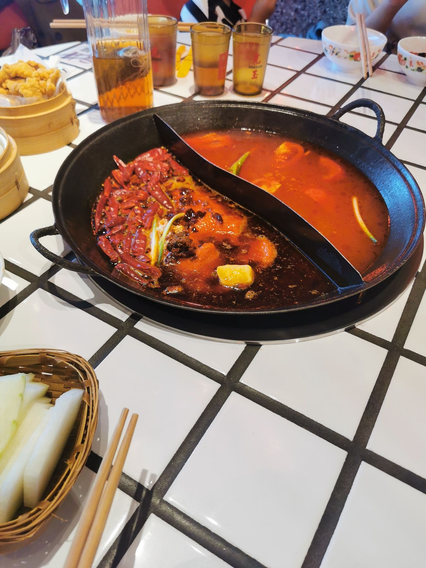朱光玉火锅馆(六安首店)