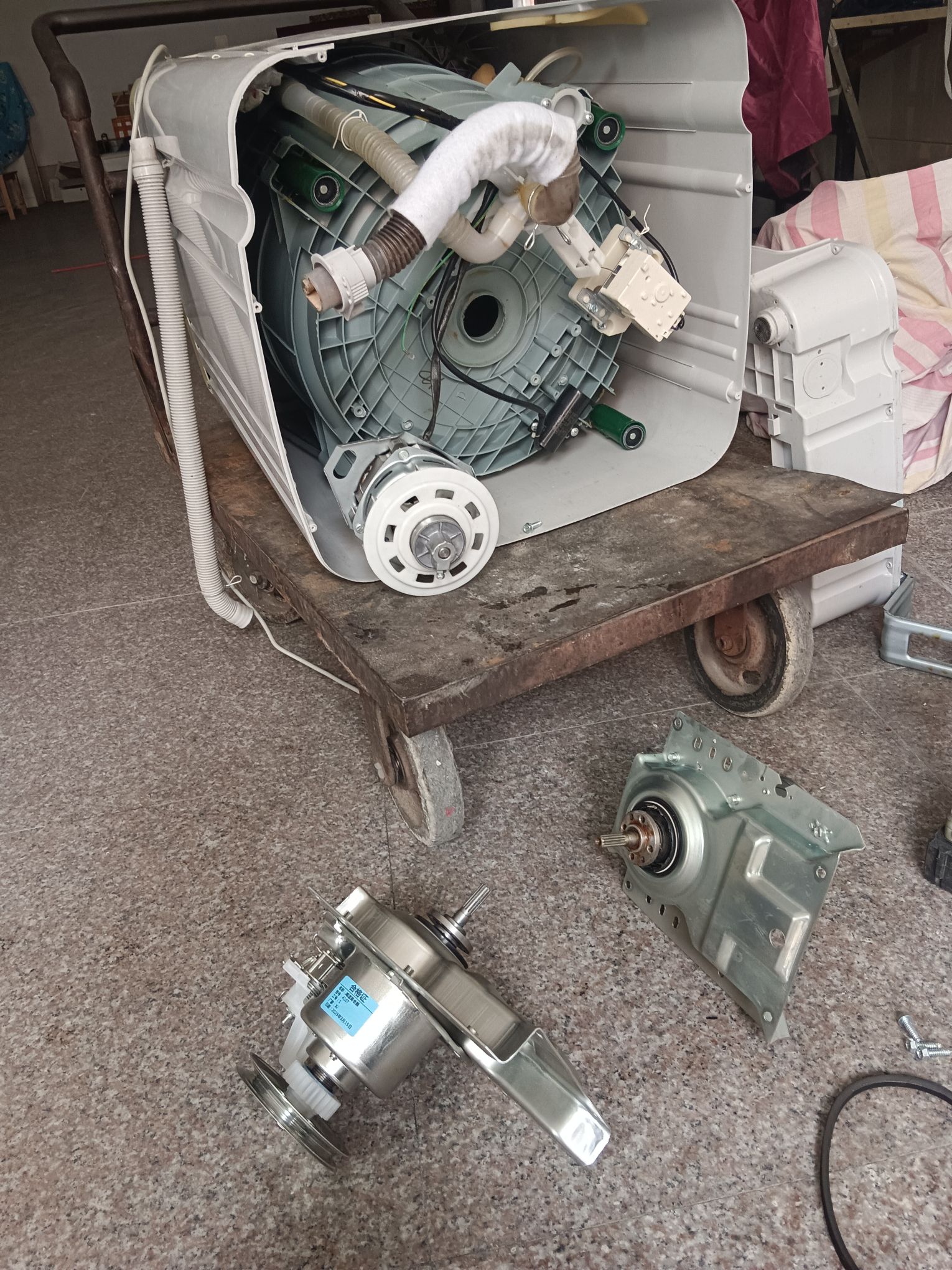 专业家电维修(兴旺公寓店)